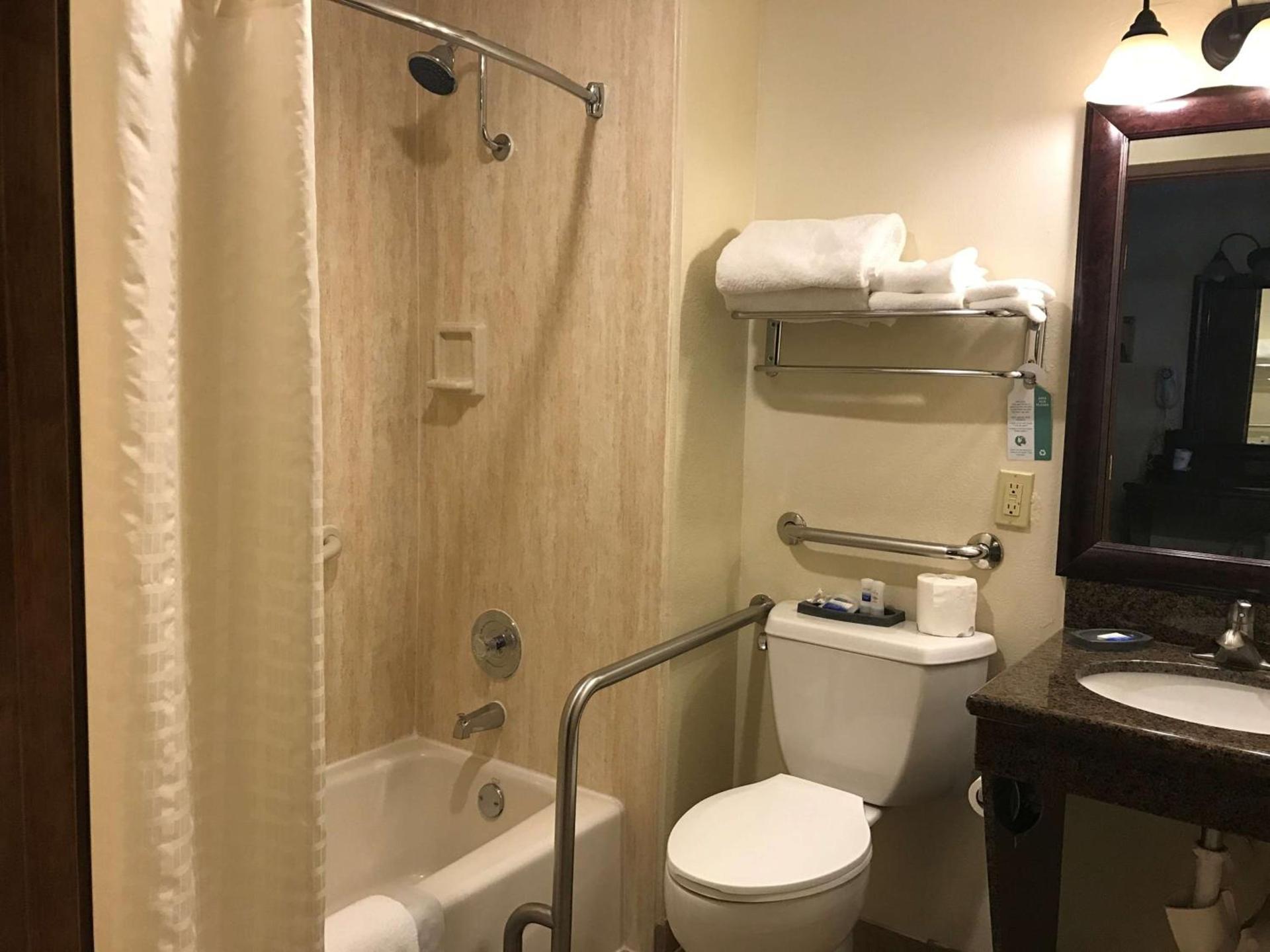 Best Western Hi-Desert Inn photo 31