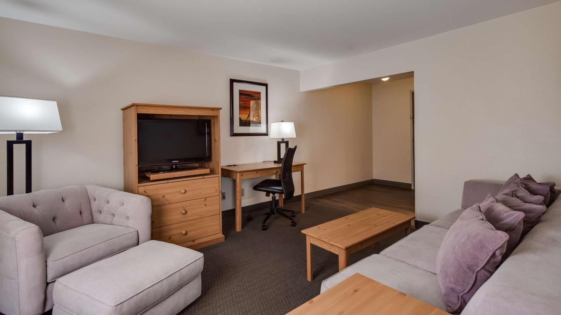 Best Western Hi-Desert Inn photo 5
