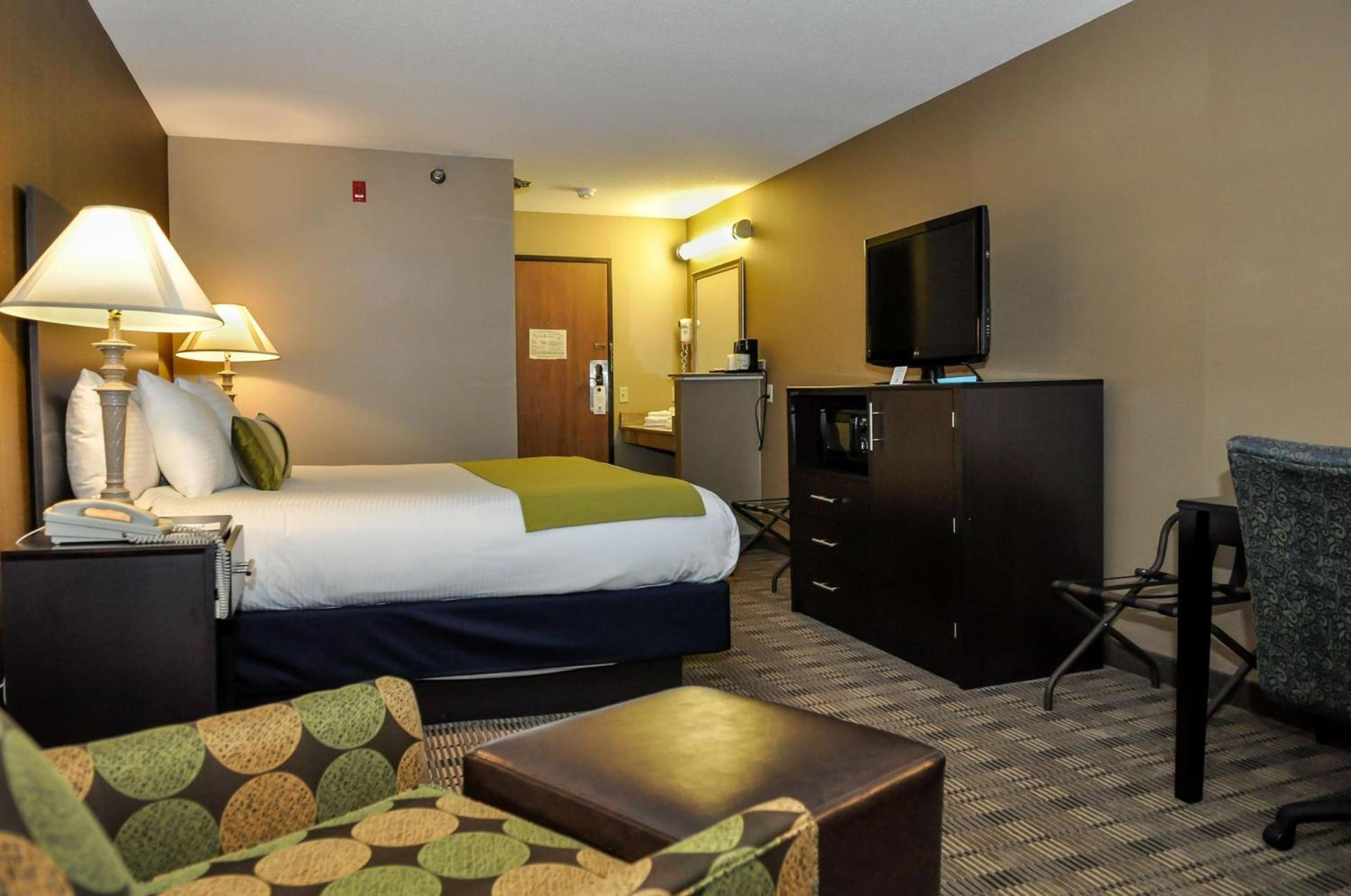 Best Western Providence Warwick Airport Inn photo 21