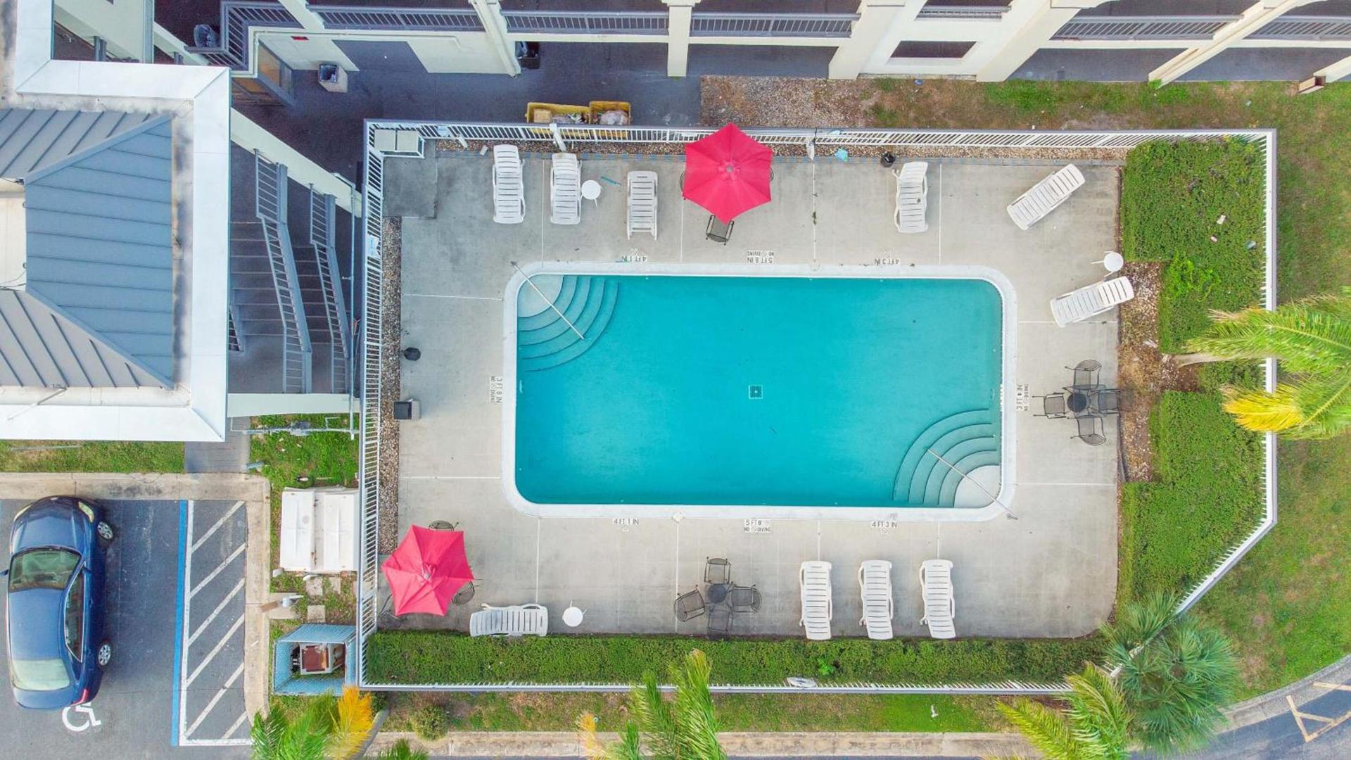 Super 8 by Wyndham Orlando Near Florida Mall photo 9