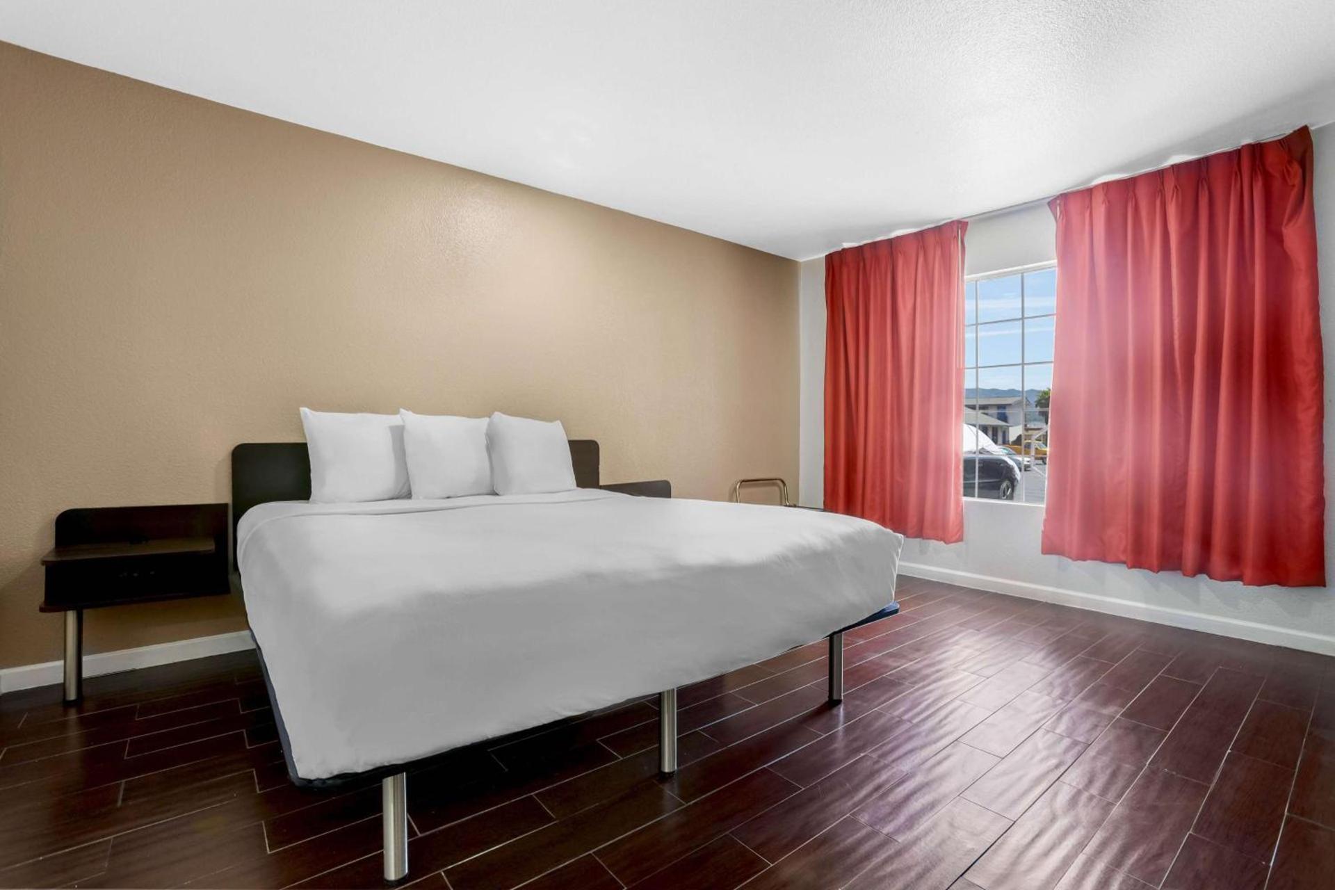 Motel 6-Ukiah, CA - North photo 10
