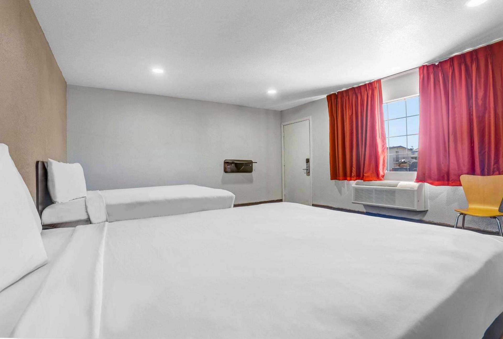 Motel 6-Ukiah, CA - North photo 12