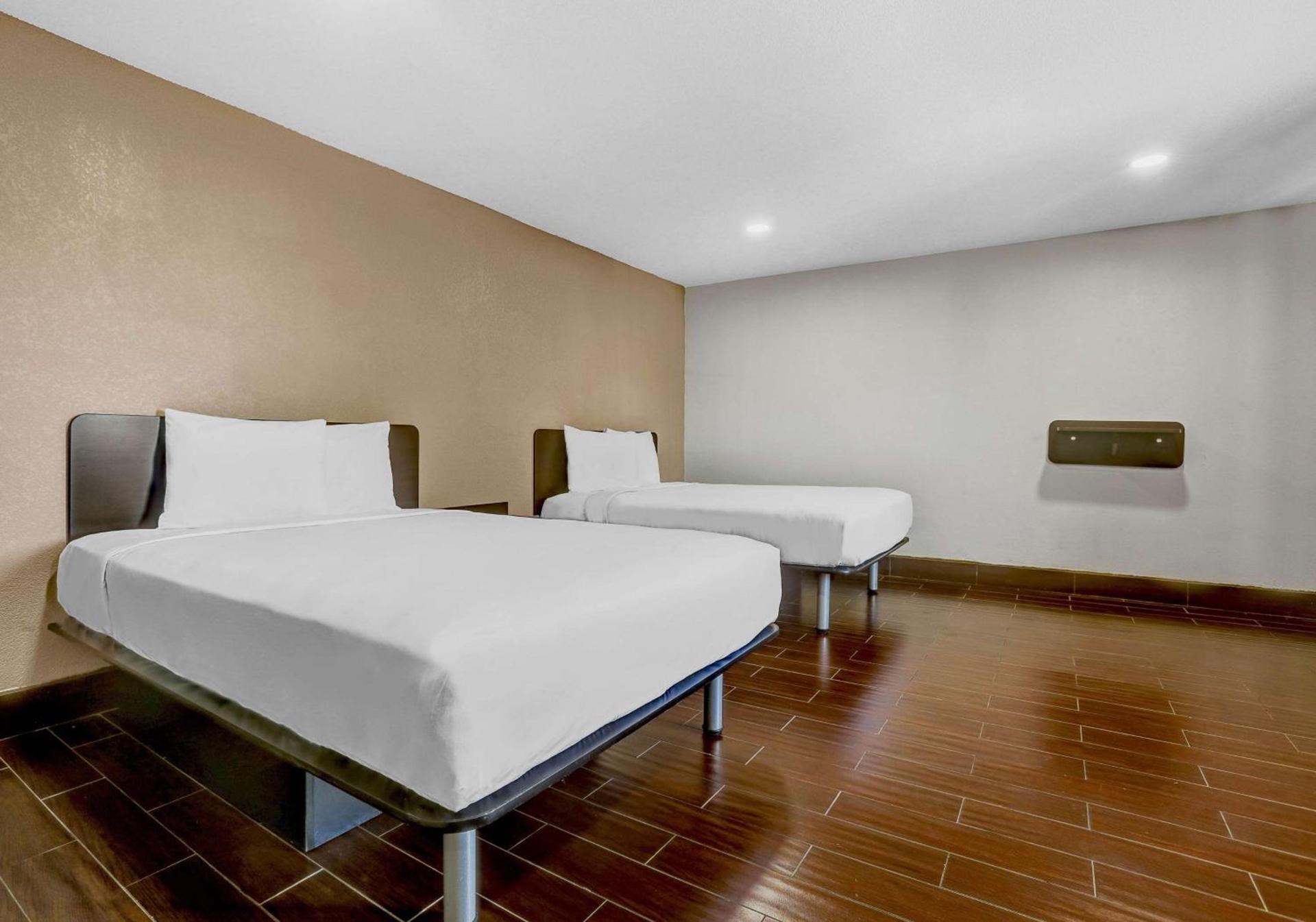 Motel 6-Ukiah, CA - North photo 13