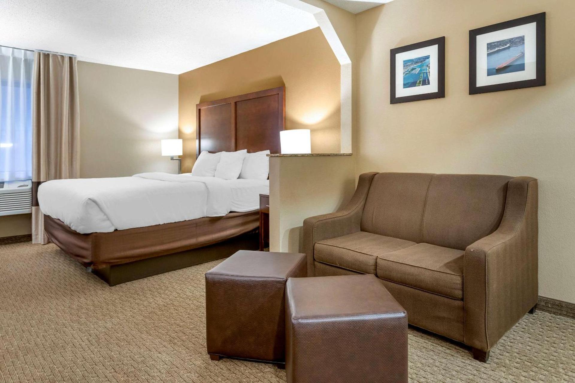 Comfort Inn Sault Ste Marie MI photo 24