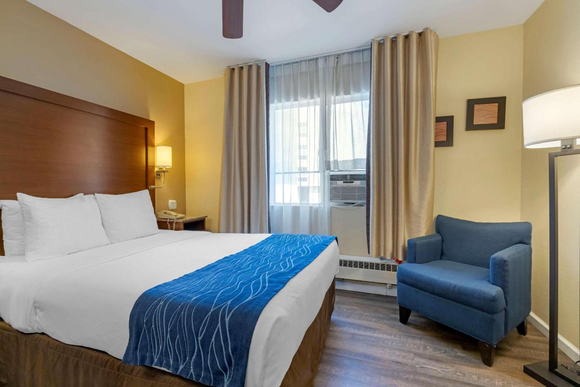 Comfort Inn Gaslamp Convention Center photo 11