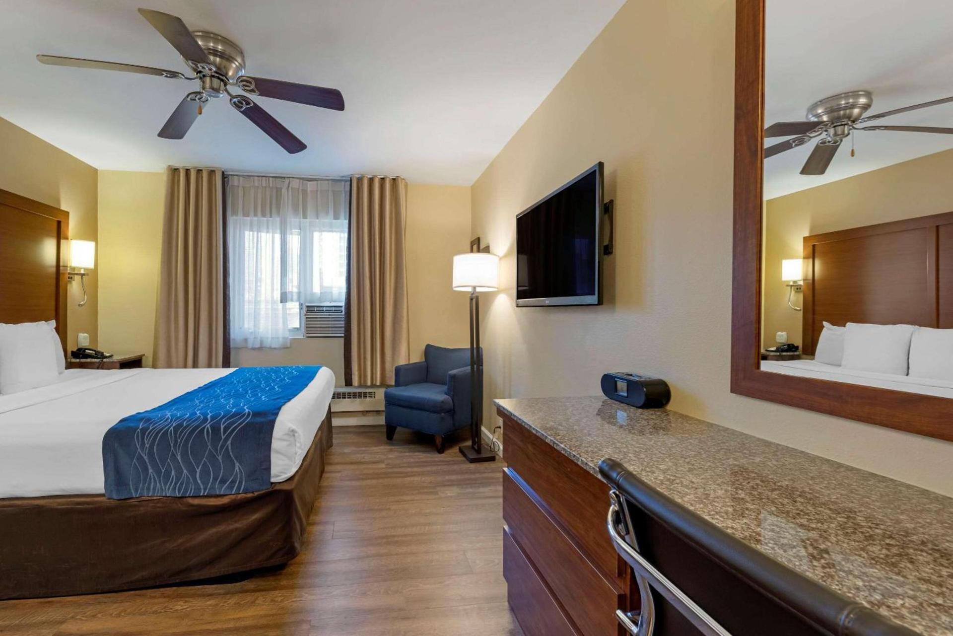 Comfort Inn Gaslamp Convention Center photo 15