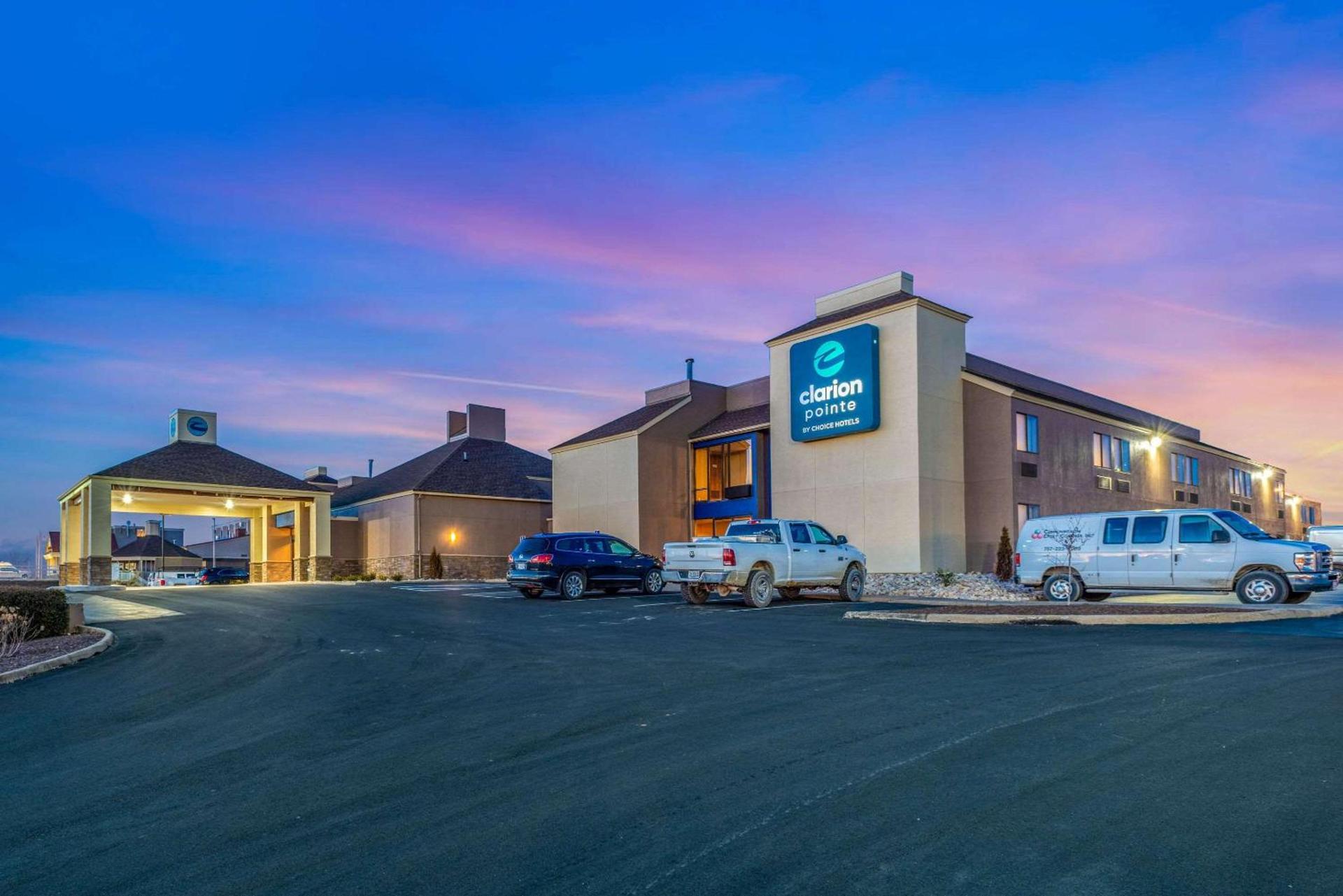 Clarion Pointe Harrisonburg photo 43