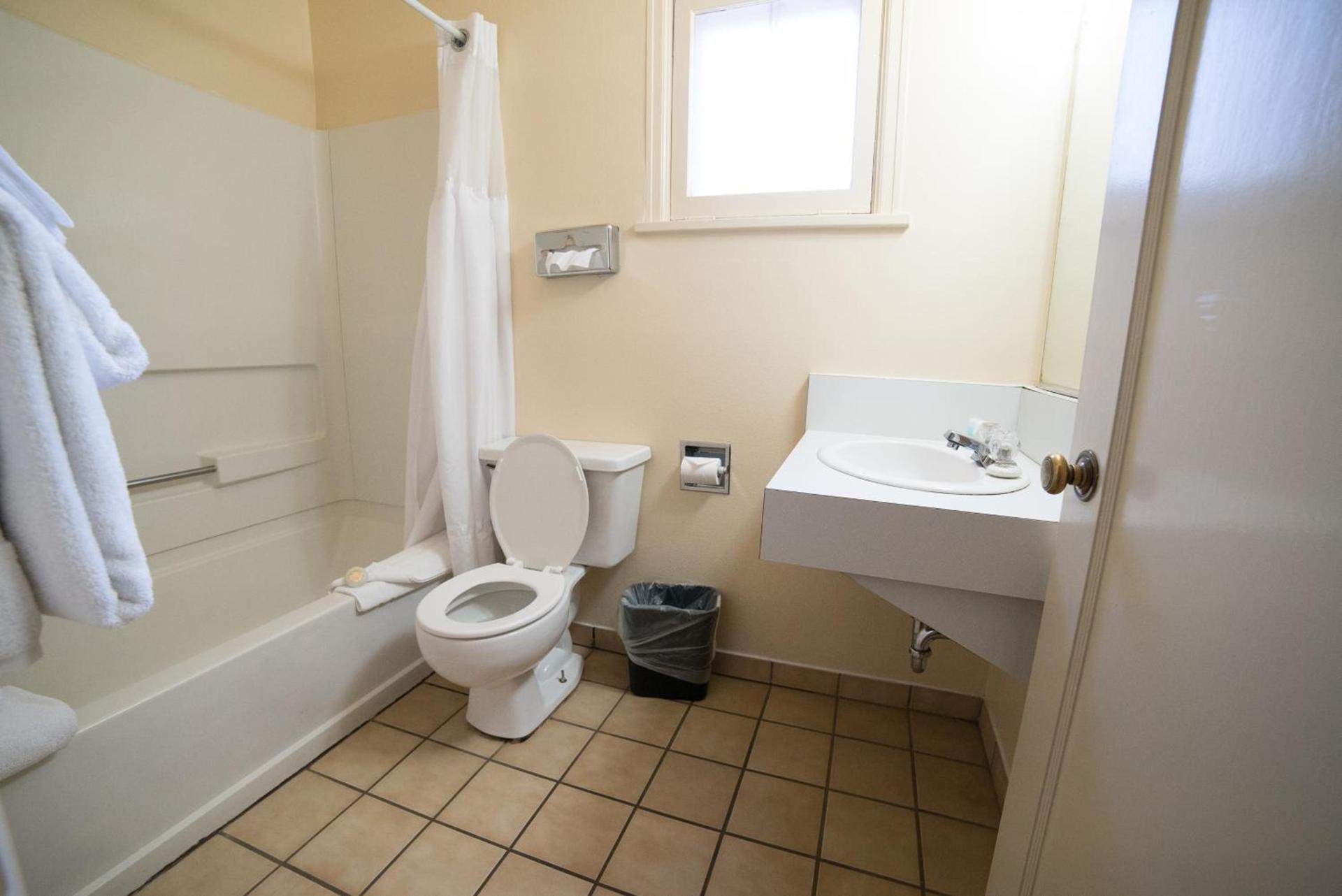 Parry Lodge photo 21