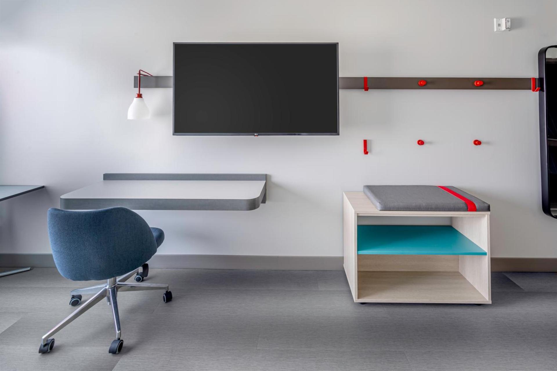 avid hotels Milwaukee West - Waukesha by IHG photo 18