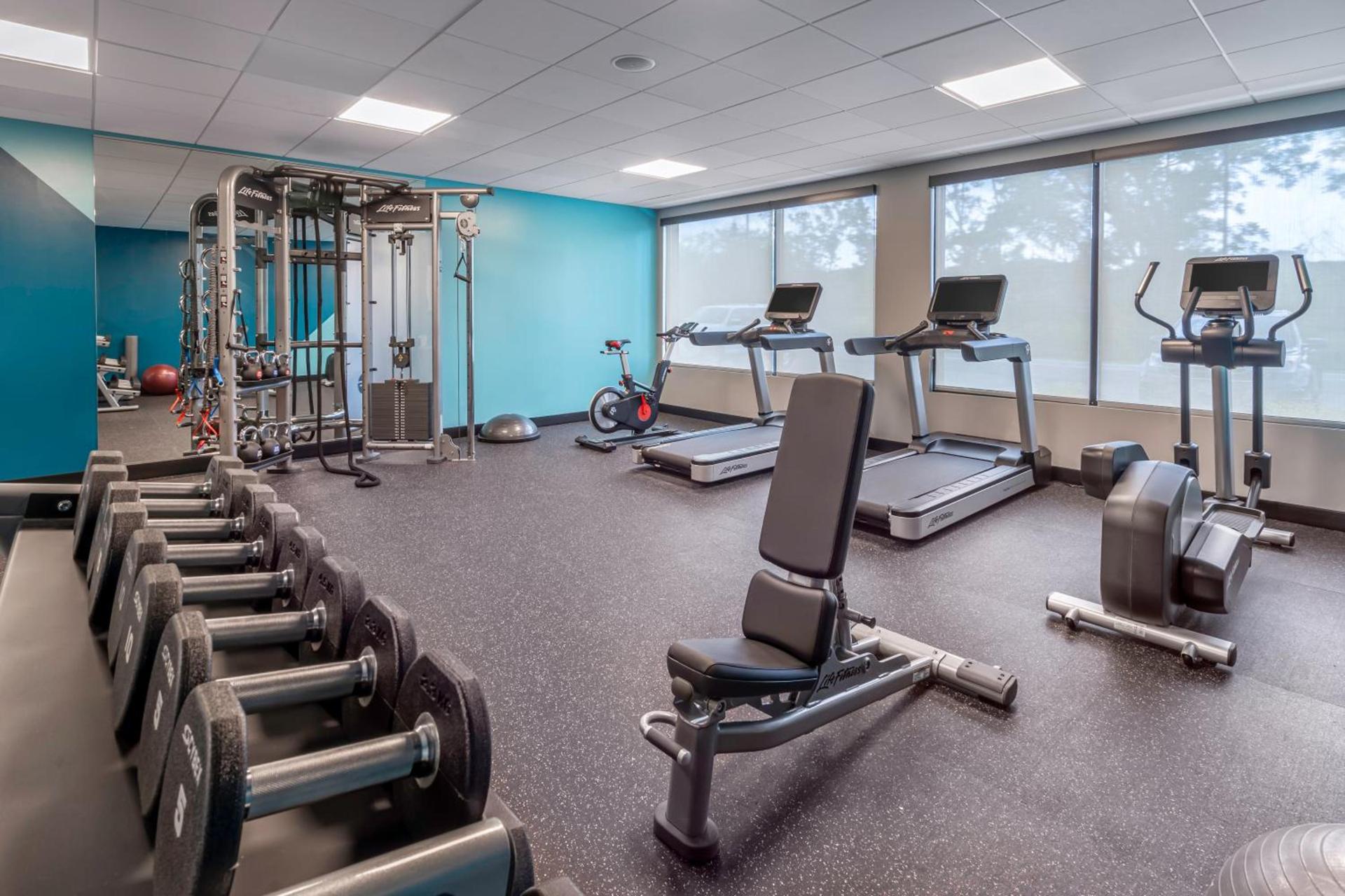 avid hotels Milwaukee West - Waukesha by IHG photo 8