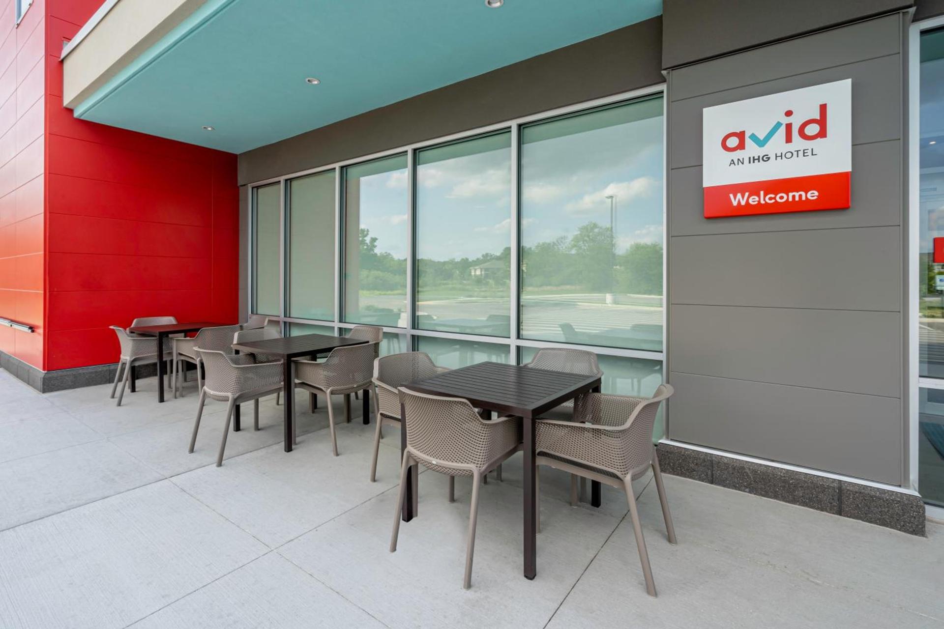 avid hotels Milwaukee West - Waukesha by IHG photo 14