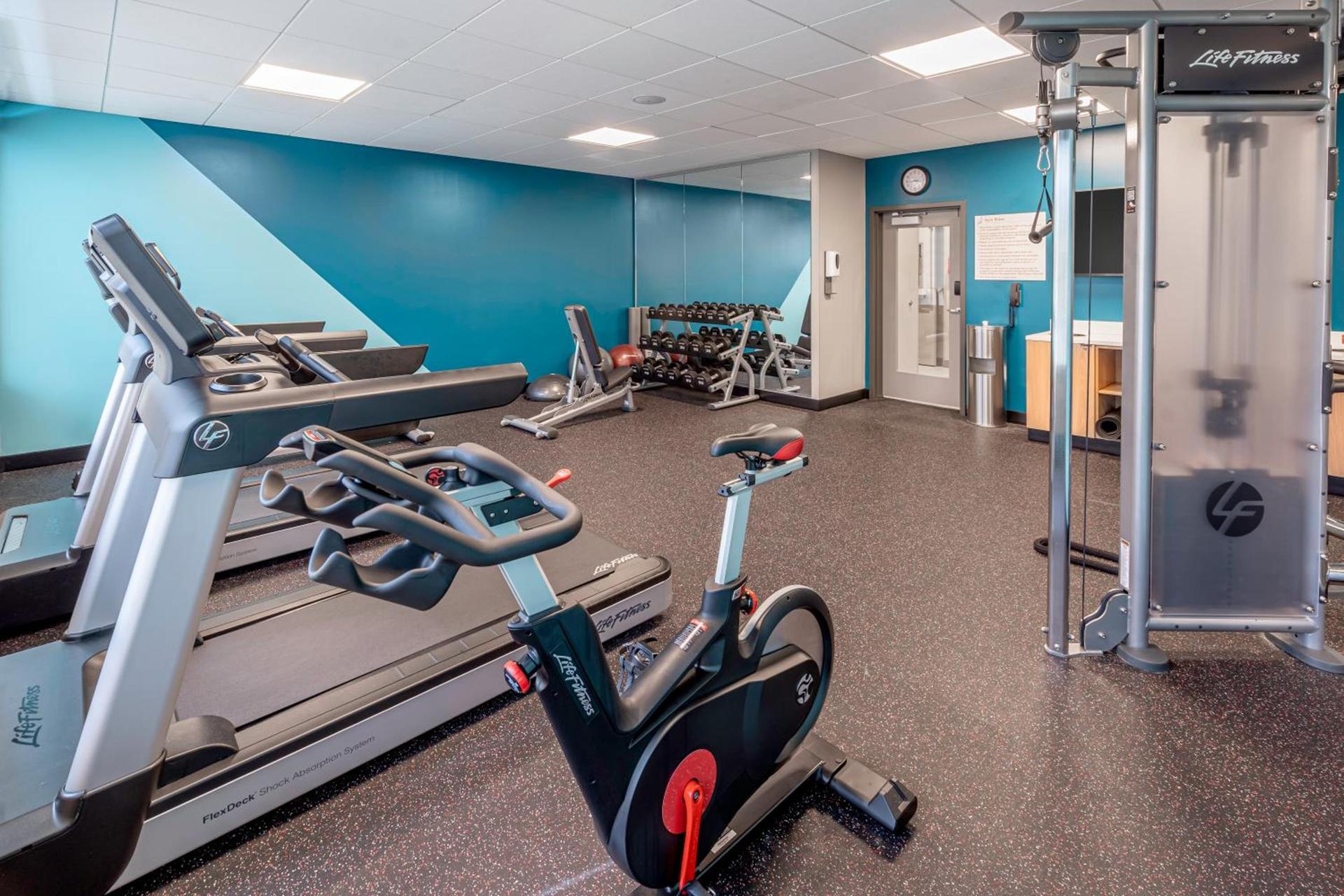 avid hotels Milwaukee West - Waukesha by IHG photo 9