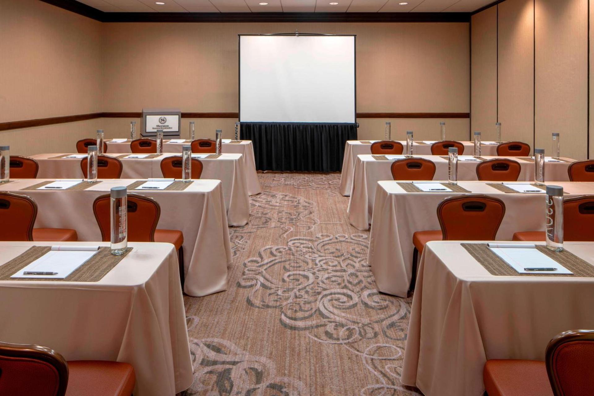 Sheraton Houston Brookhollow Hotel photo 23