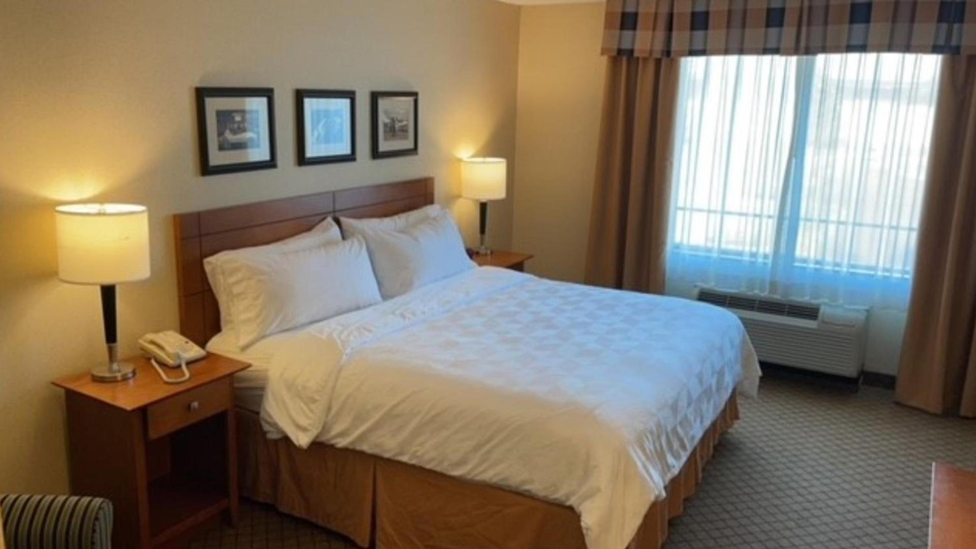 Holiday Inn Battle Creek by IHG photo 28
