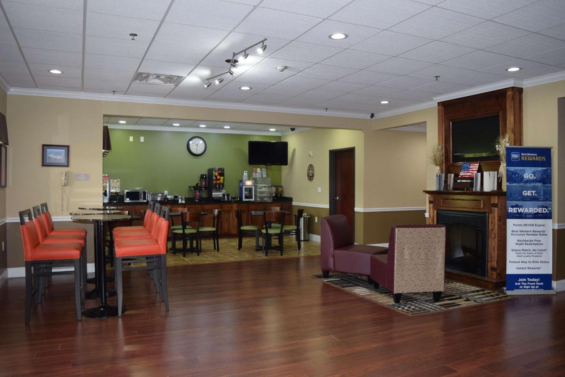 Best Western Opp Inn photo 9