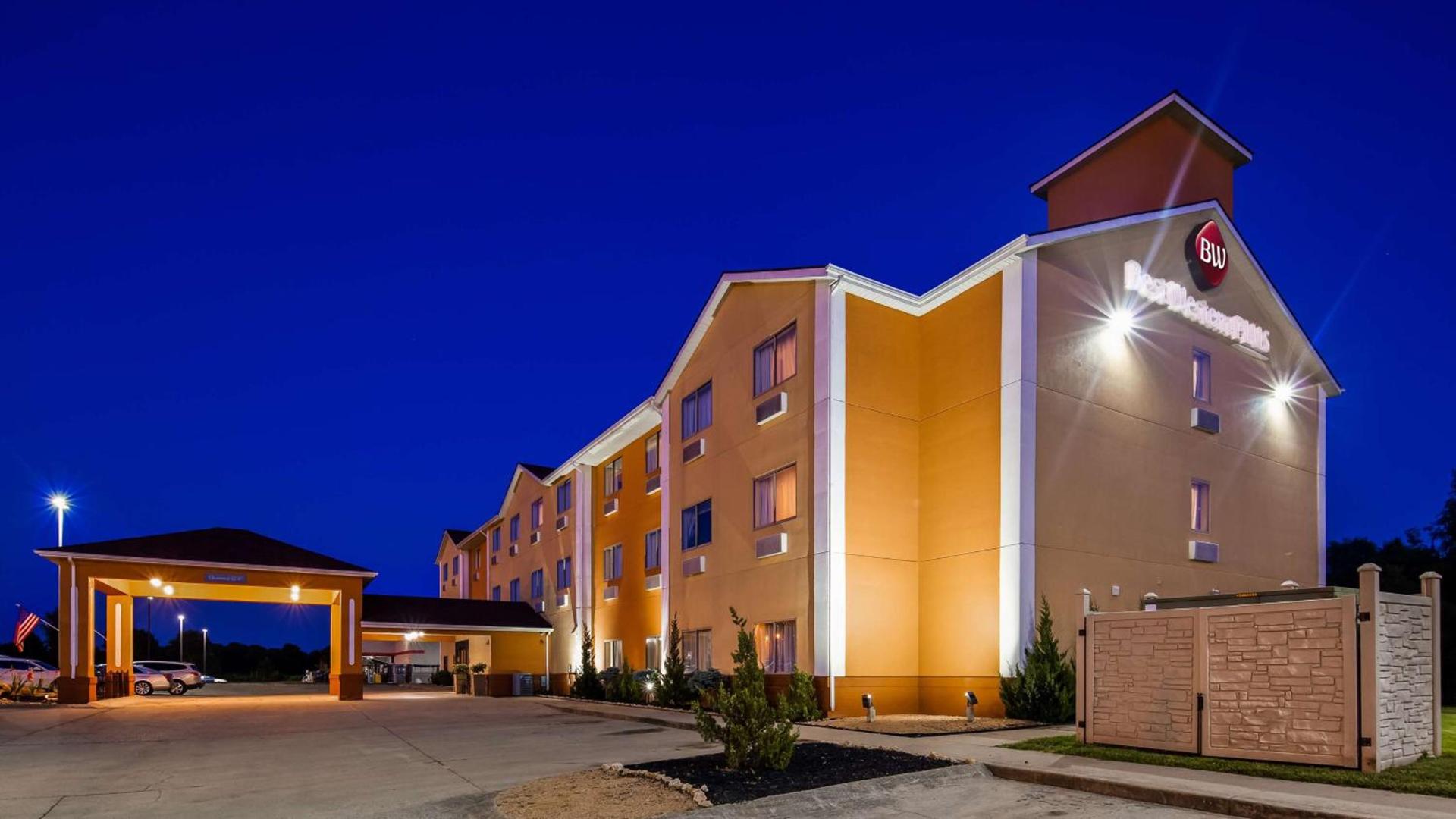 Best Western Plus Whitewater Inn photo 1