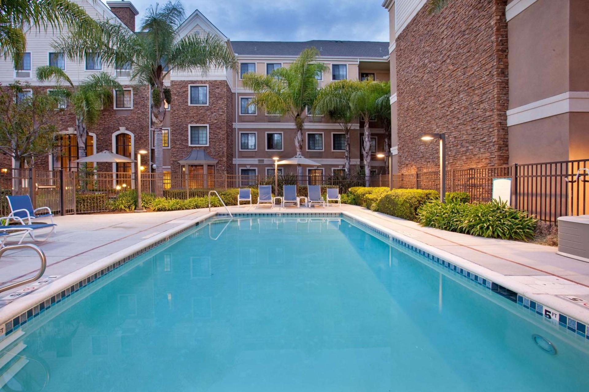 Sonesta ES Suites San Diego - Sorrento Mesa photo 4