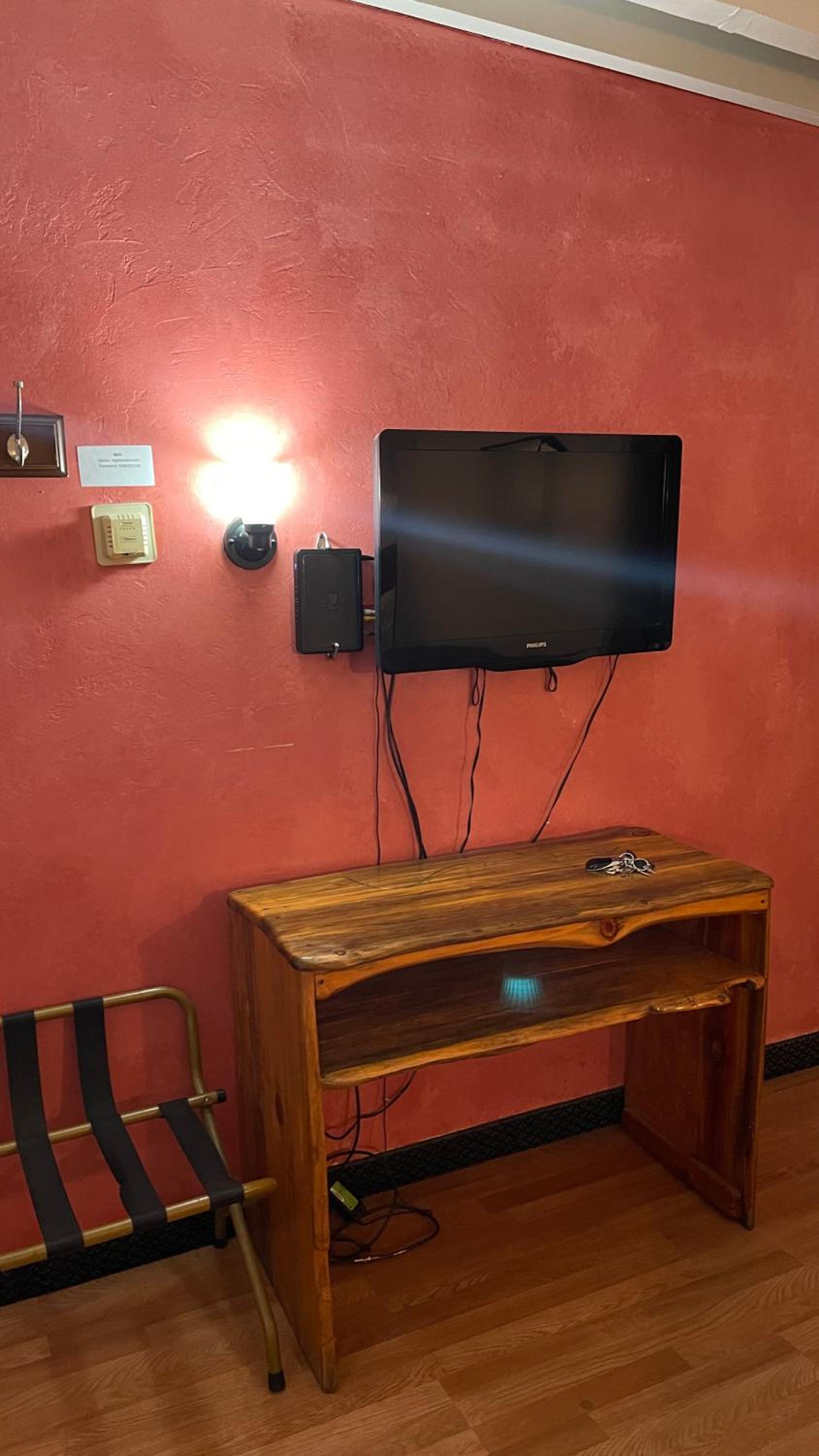 Highlander Motel photo 21