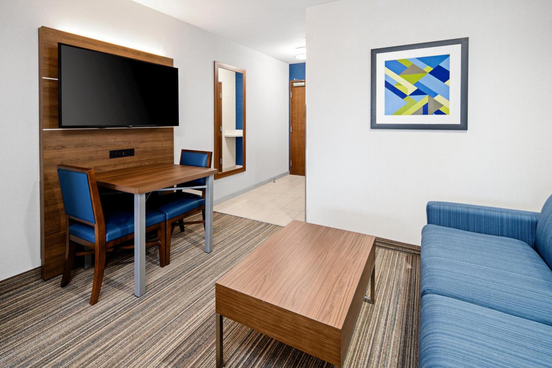 Holiday Inn Express Hotel & Suites Atascadero by IHG photo 20