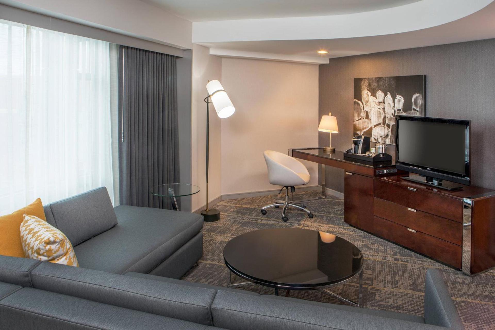 Le Meridien Boston Cambridge photo 16
