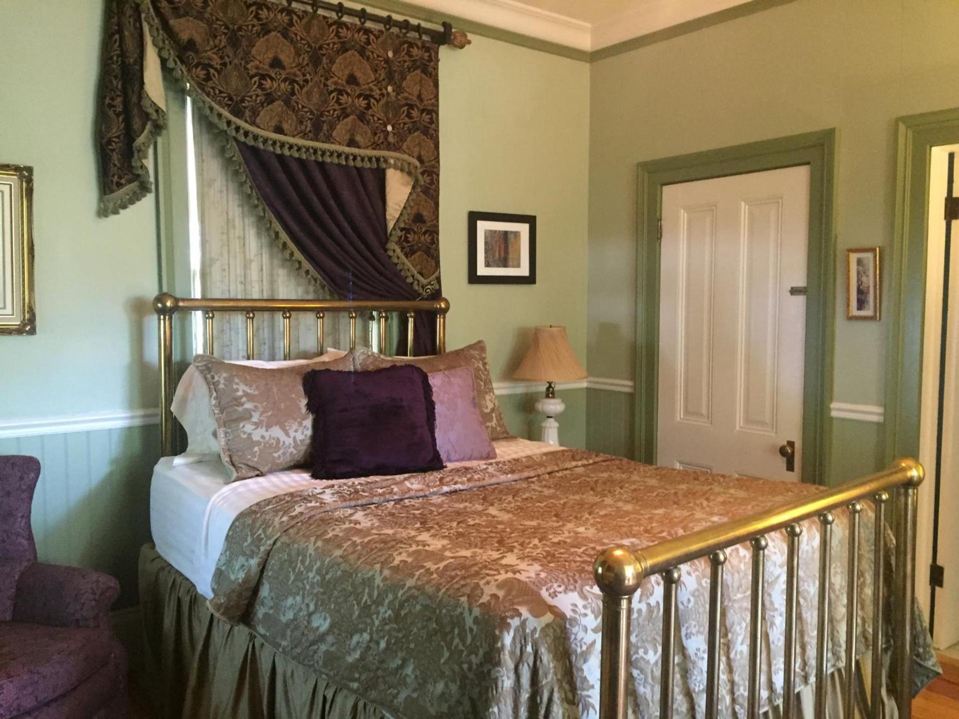 The Whitmore Inn photo 13