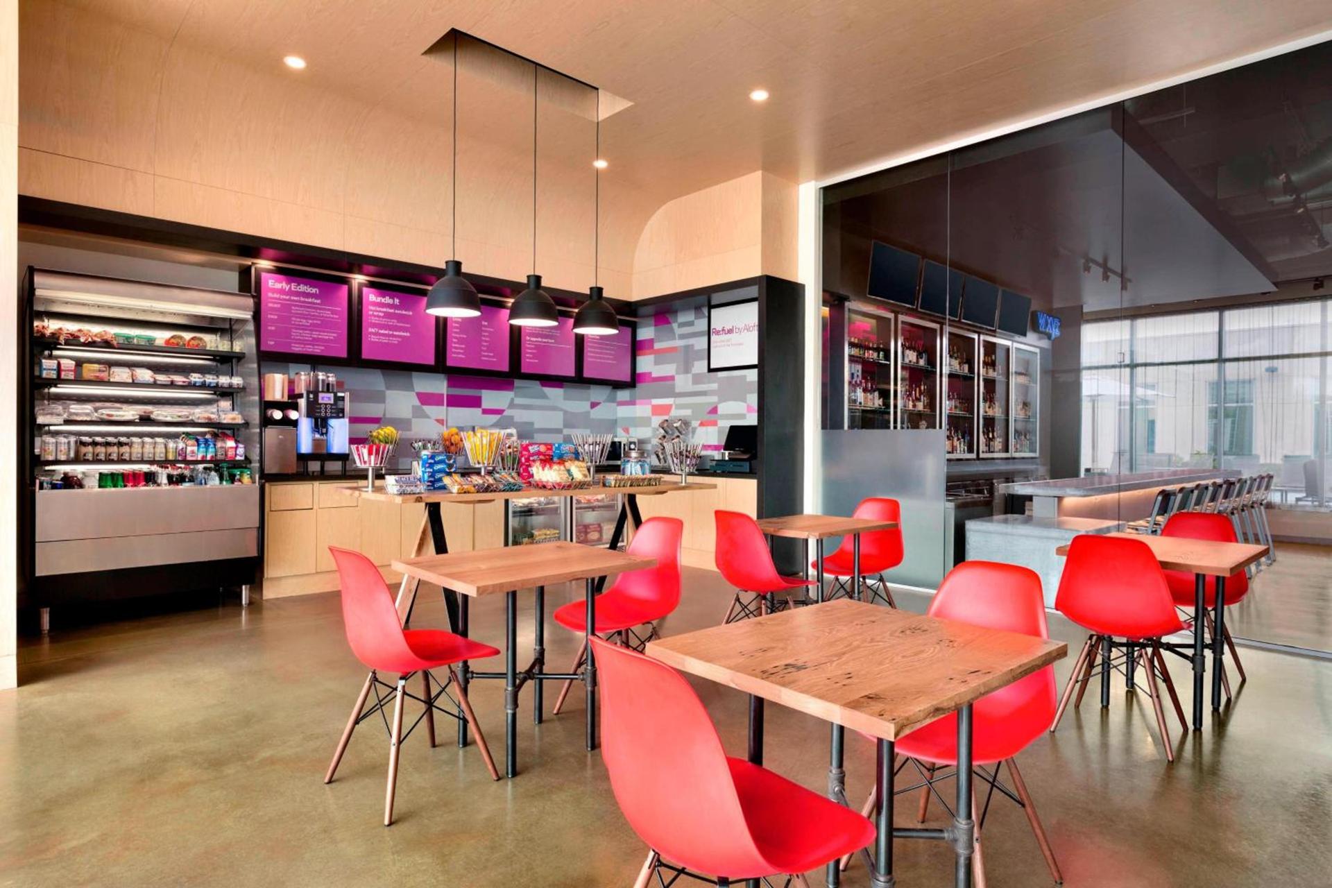 Aloft by Marriott Dallas Love Field photo 10