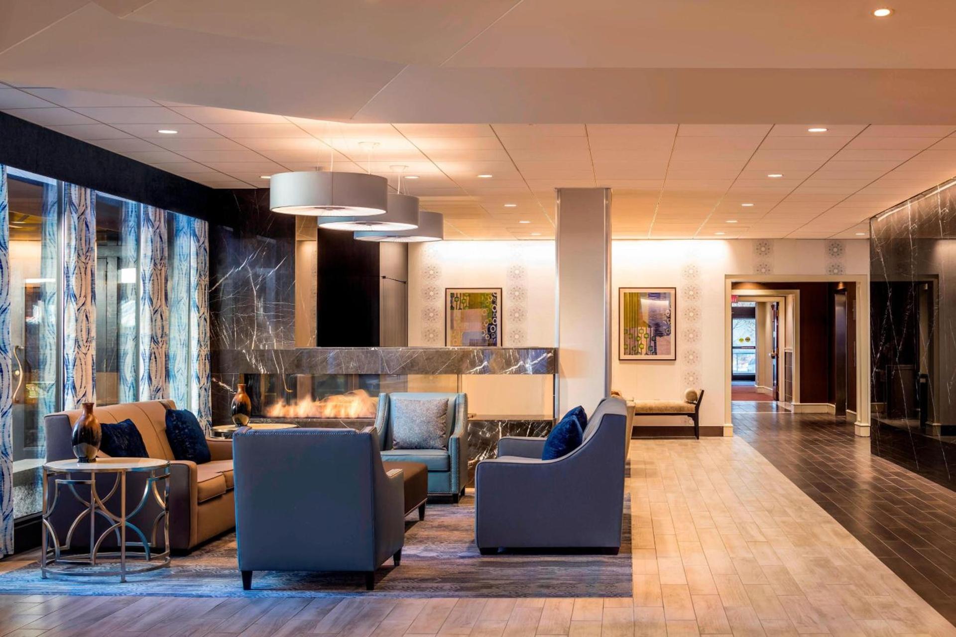 Four Points by Sheraton Norwood Conference Center photo 12