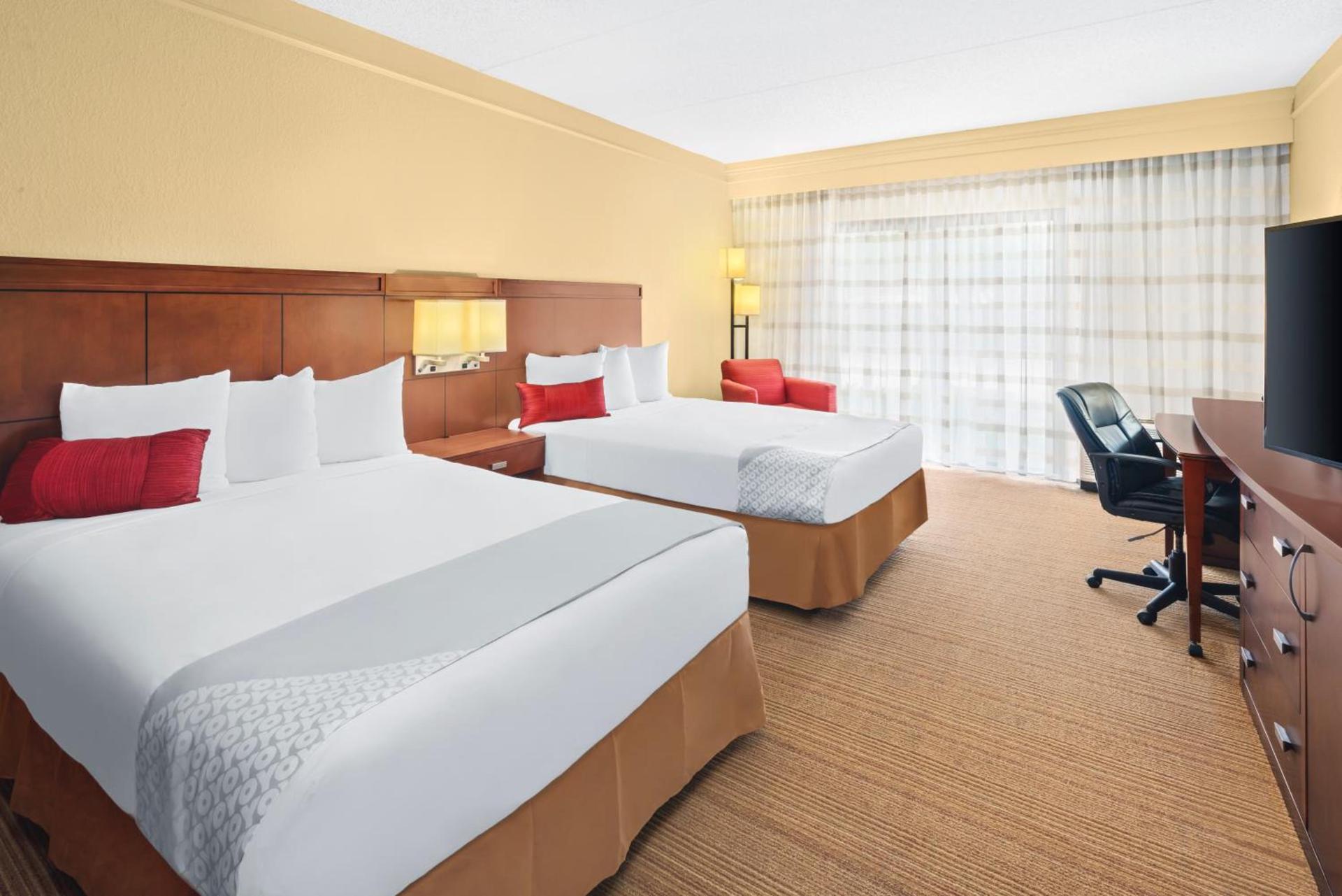 Super 8 by Wyndham Dallas Love Field Airport photo 20