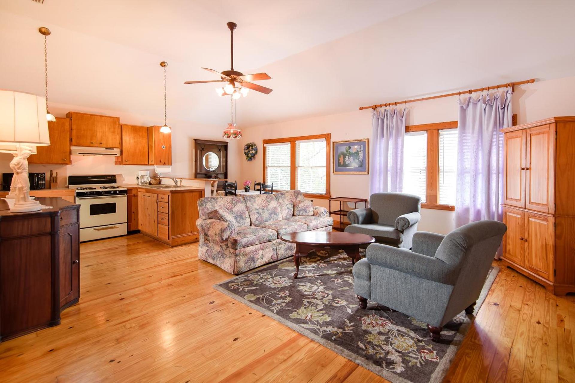 Sweetwater Branch Inn photo 39