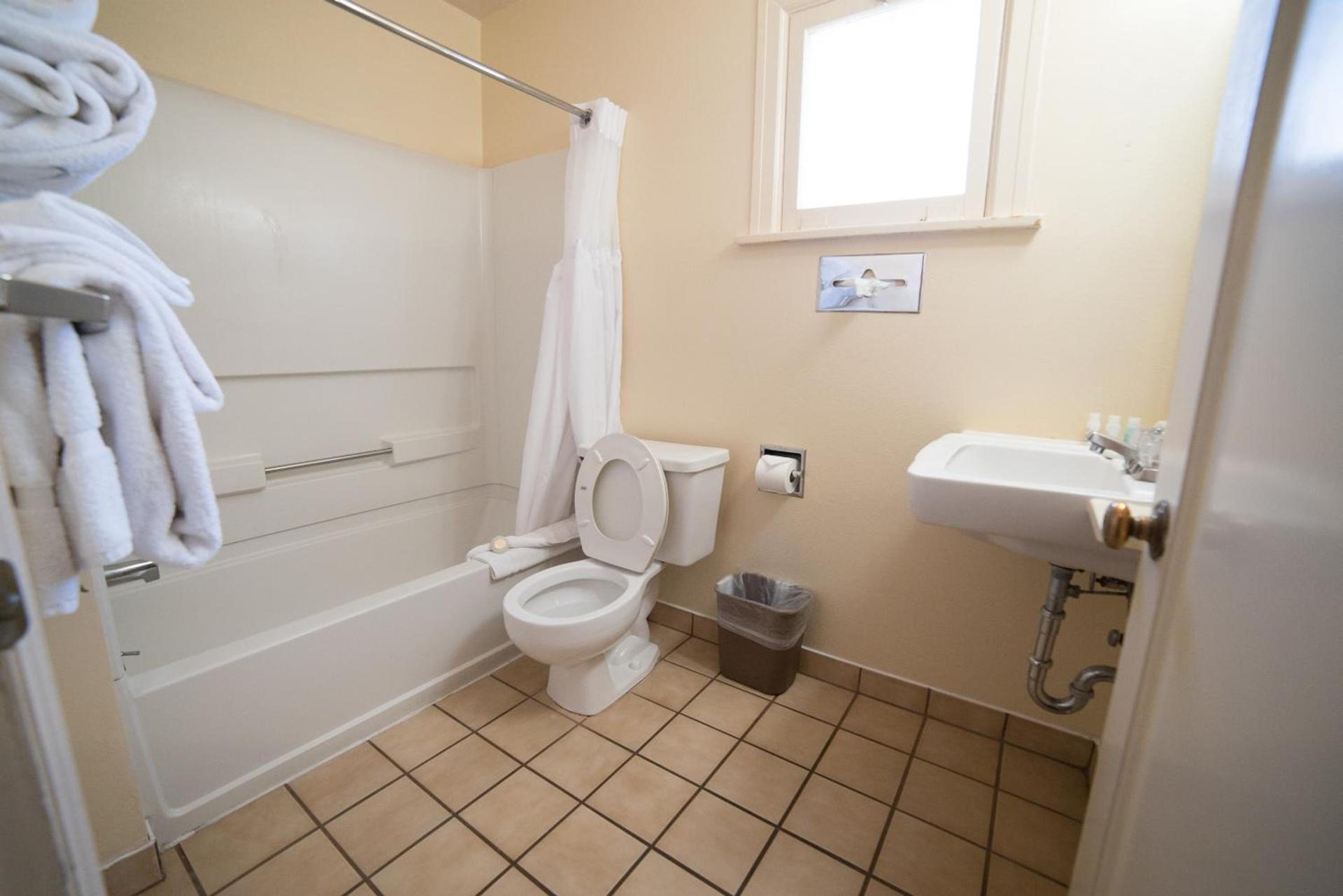 Parry Lodge photo 55