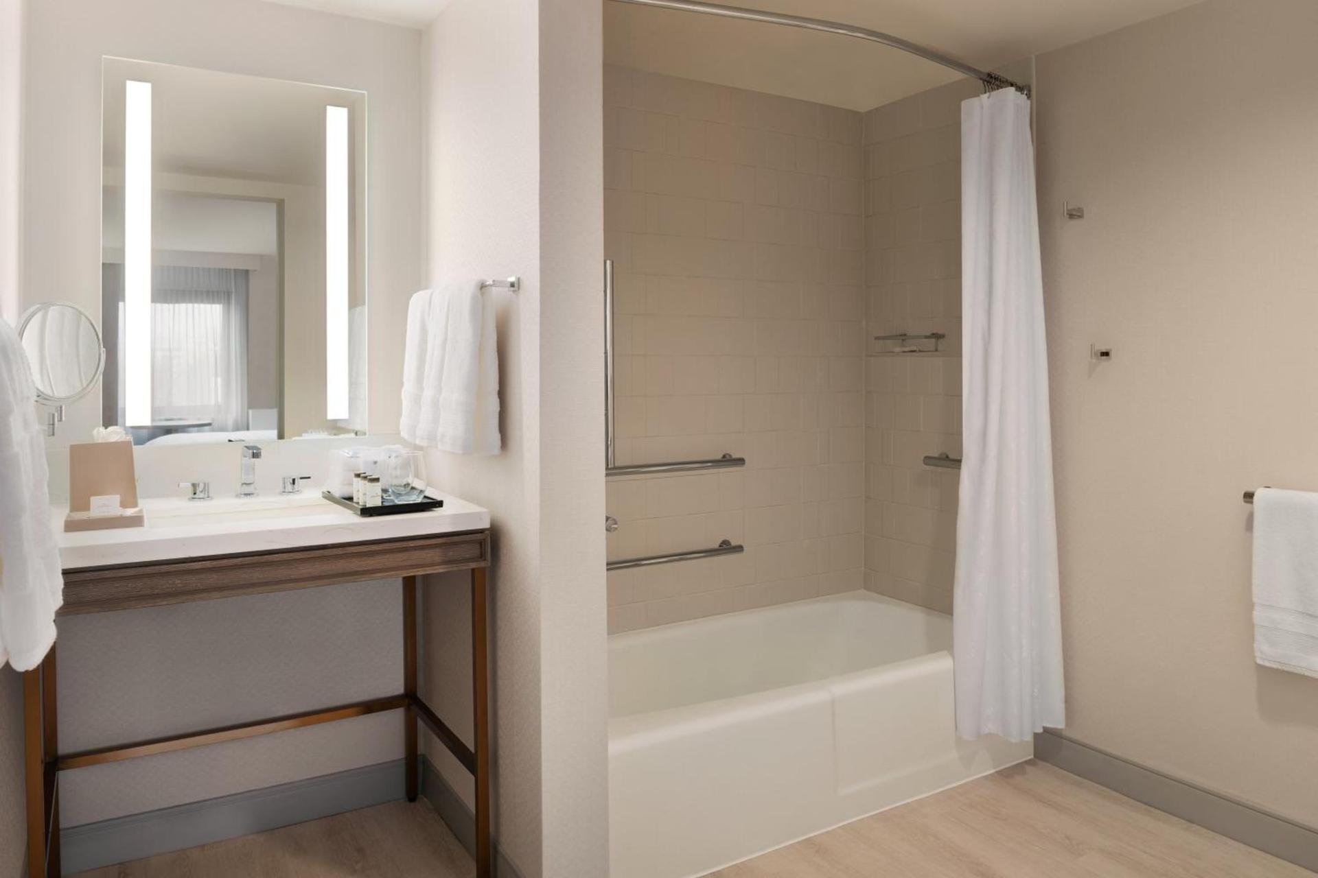 Madison Marriott South photo 45