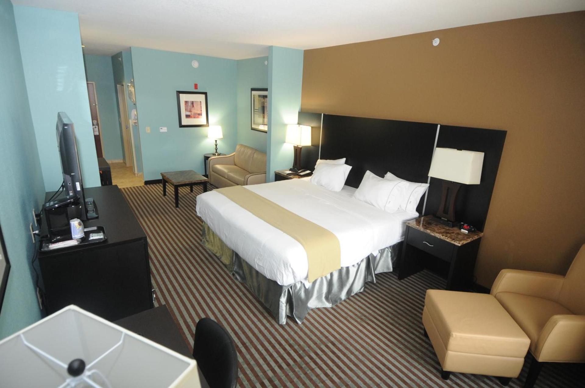 Holiday Inn Express Somerset by IHG photo 3
