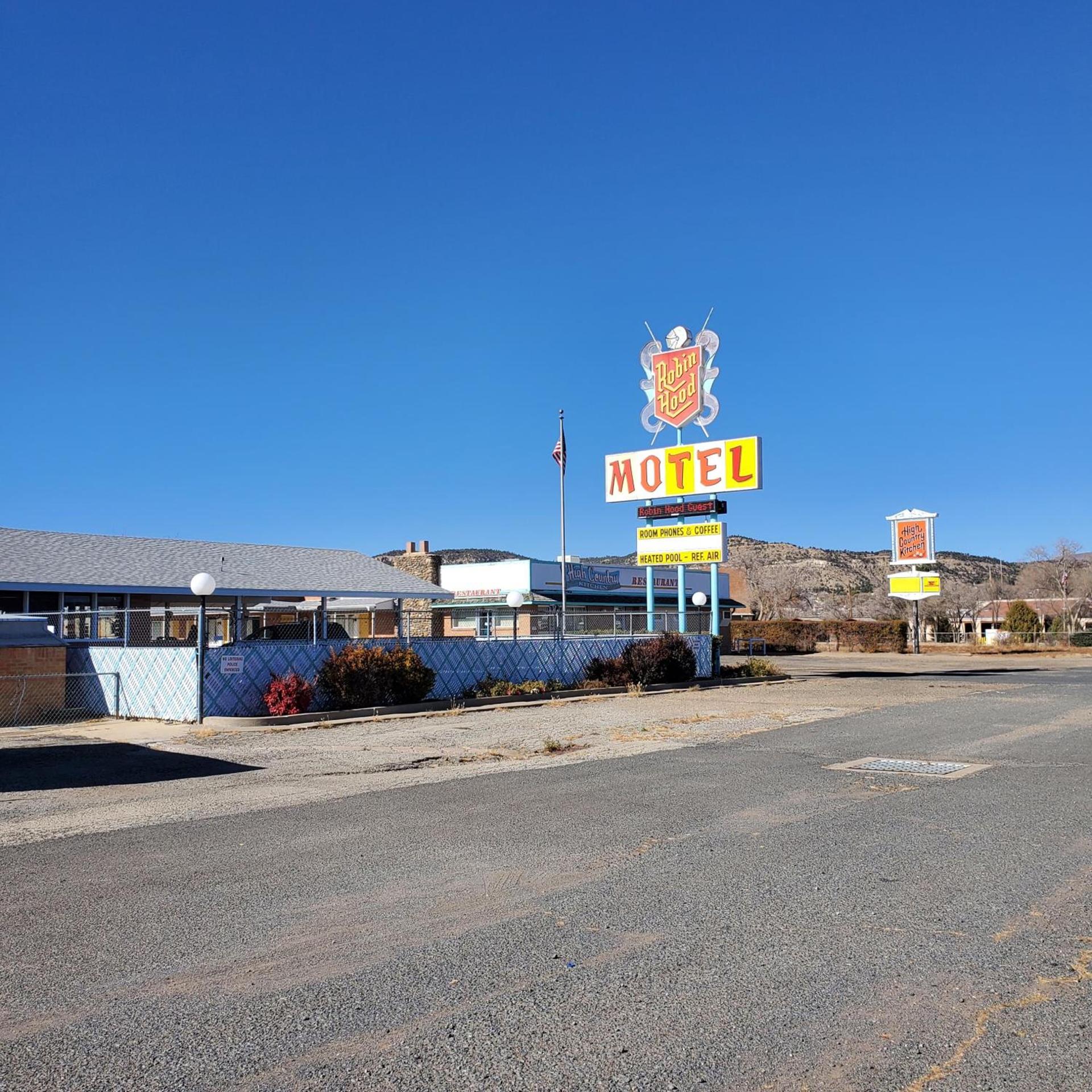Robin Hood Motel photo 30