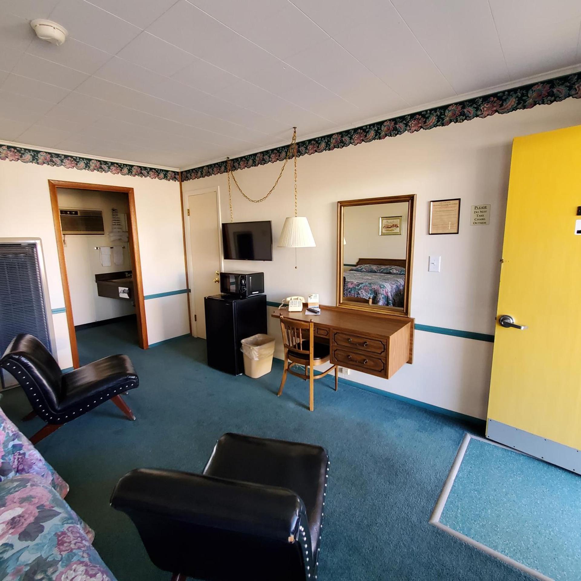 Robin Hood Motel photo 39