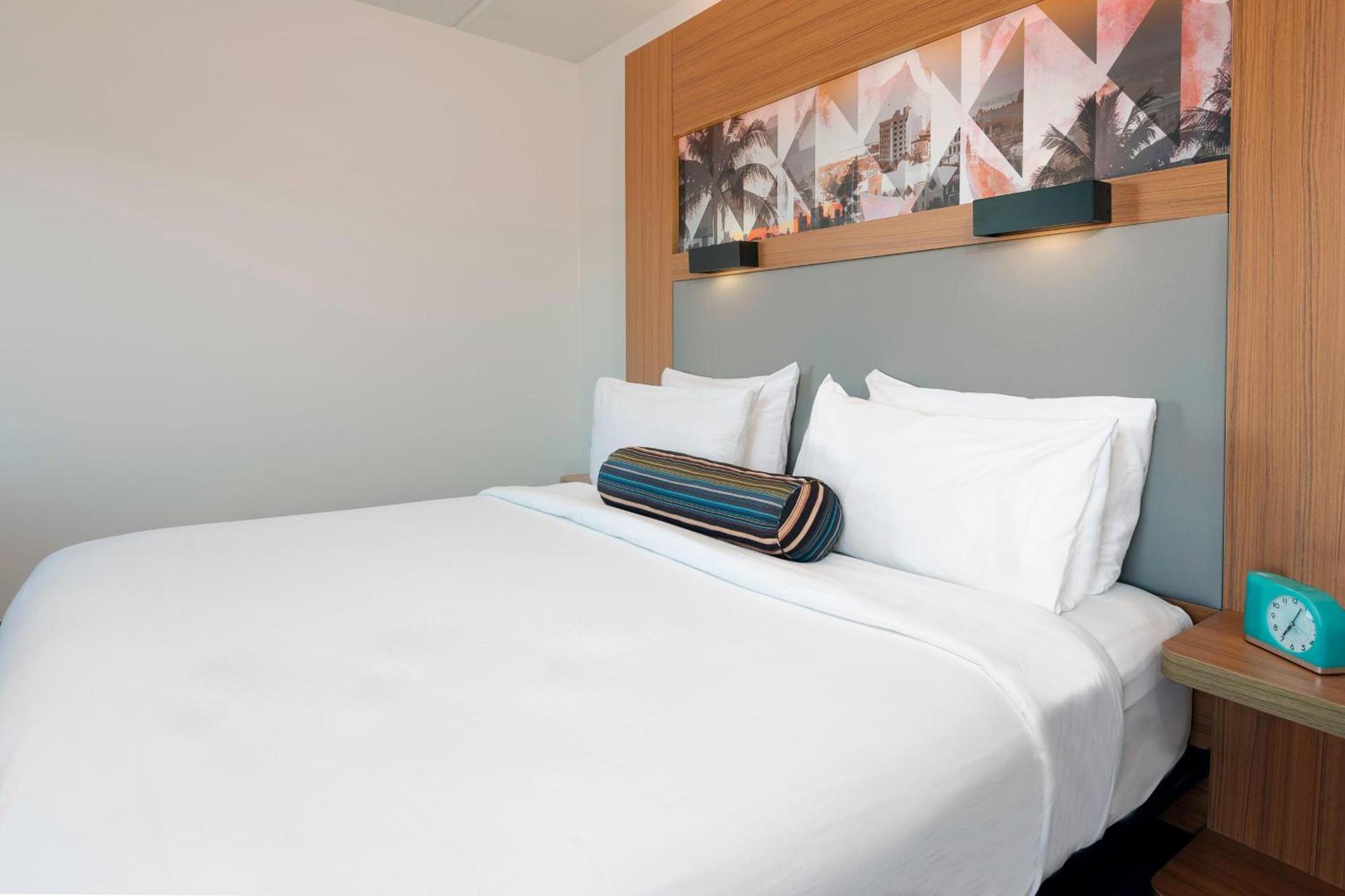 Aloft by Marriott Jacksonville Airport photo 10