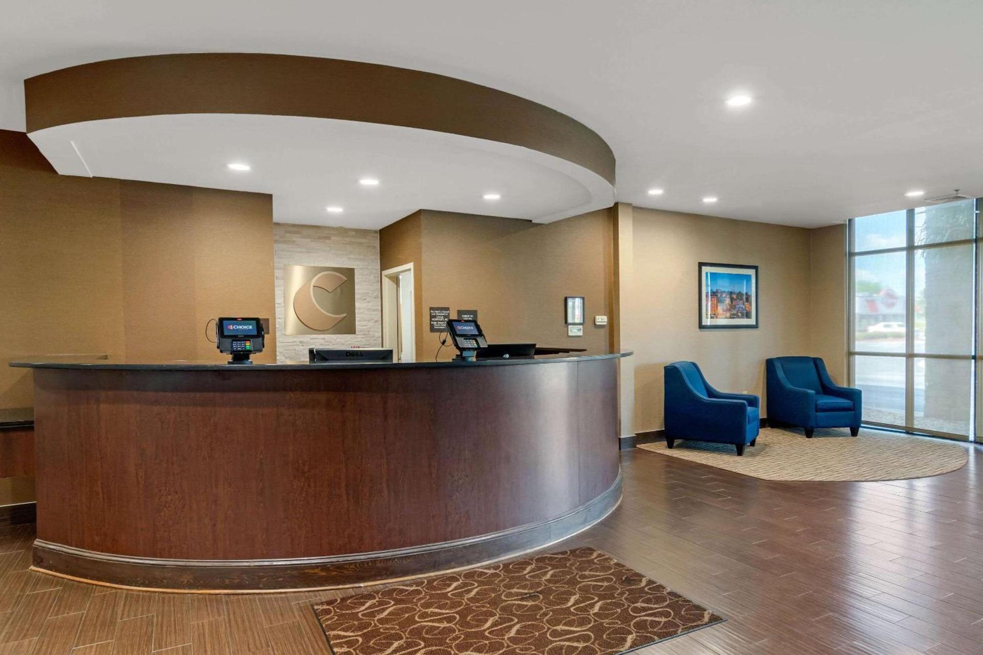 Comfort Suites Byron Warner Robins photo 3