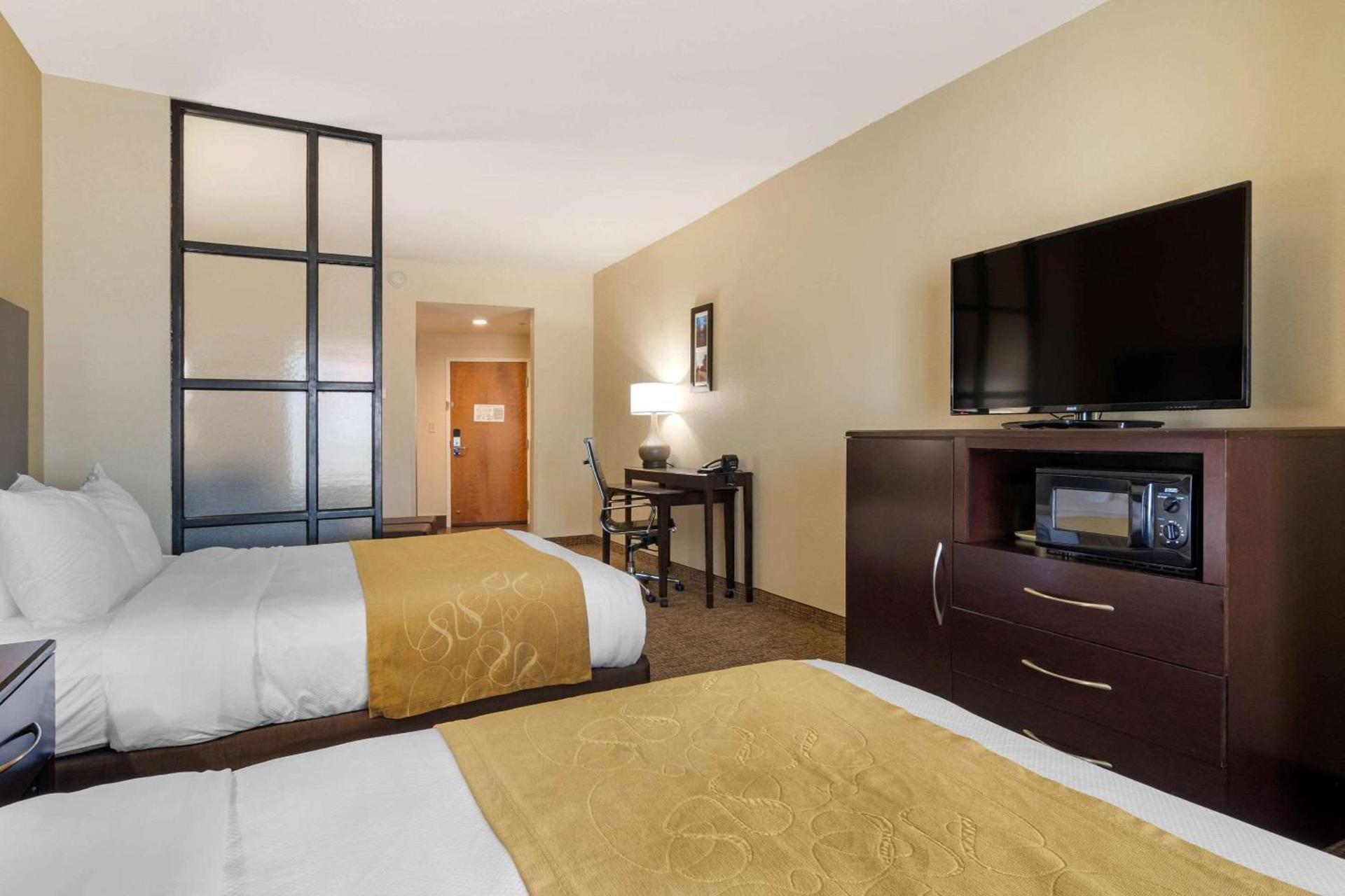 Comfort Suites Byron Warner Robins photo 22