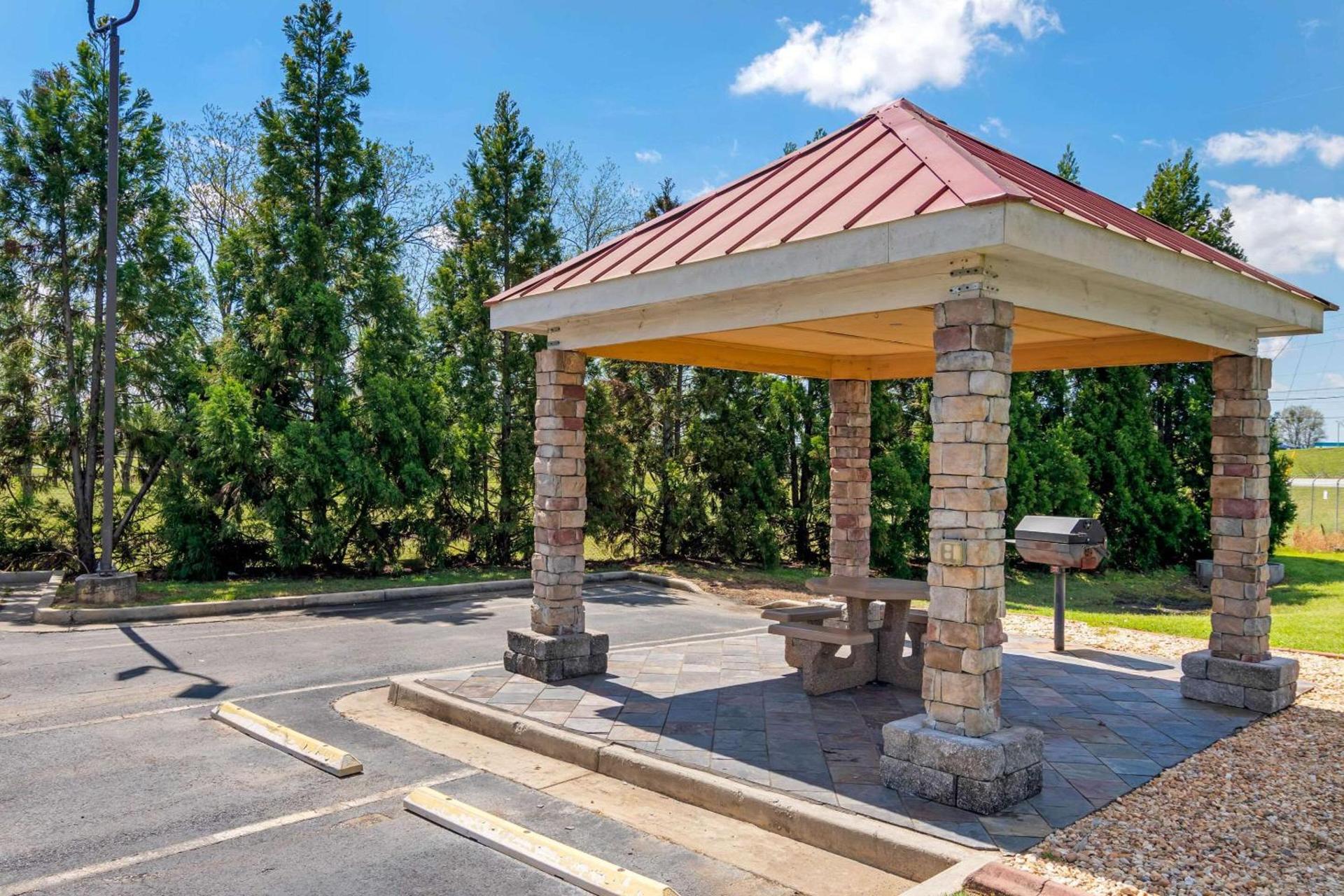 Comfort Suites Byron Warner Robins photo 32