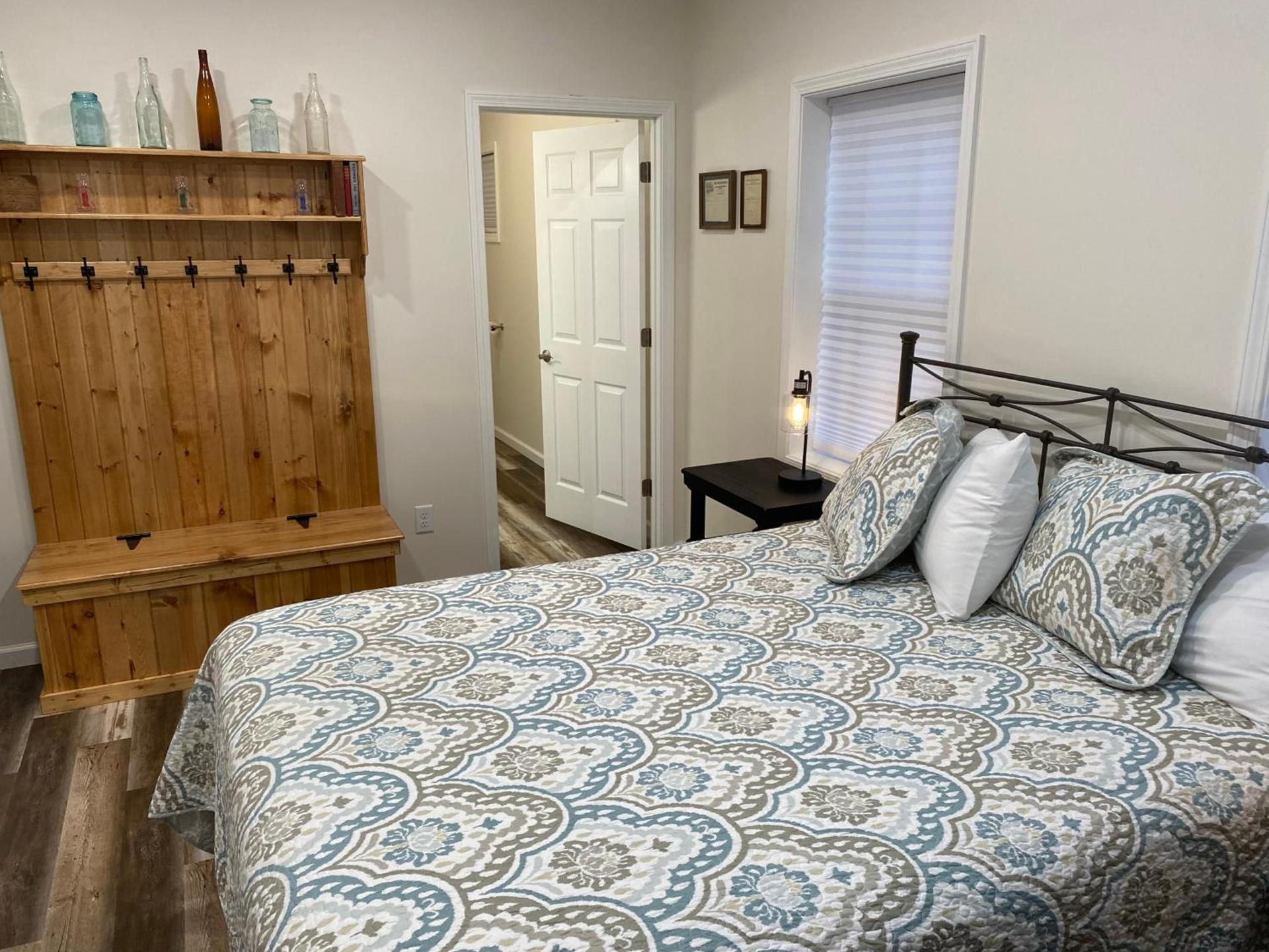 Hermann Crown Suites photo 45