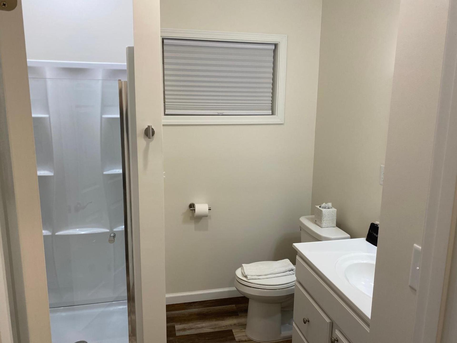 Hermann Crown Suites photo 39