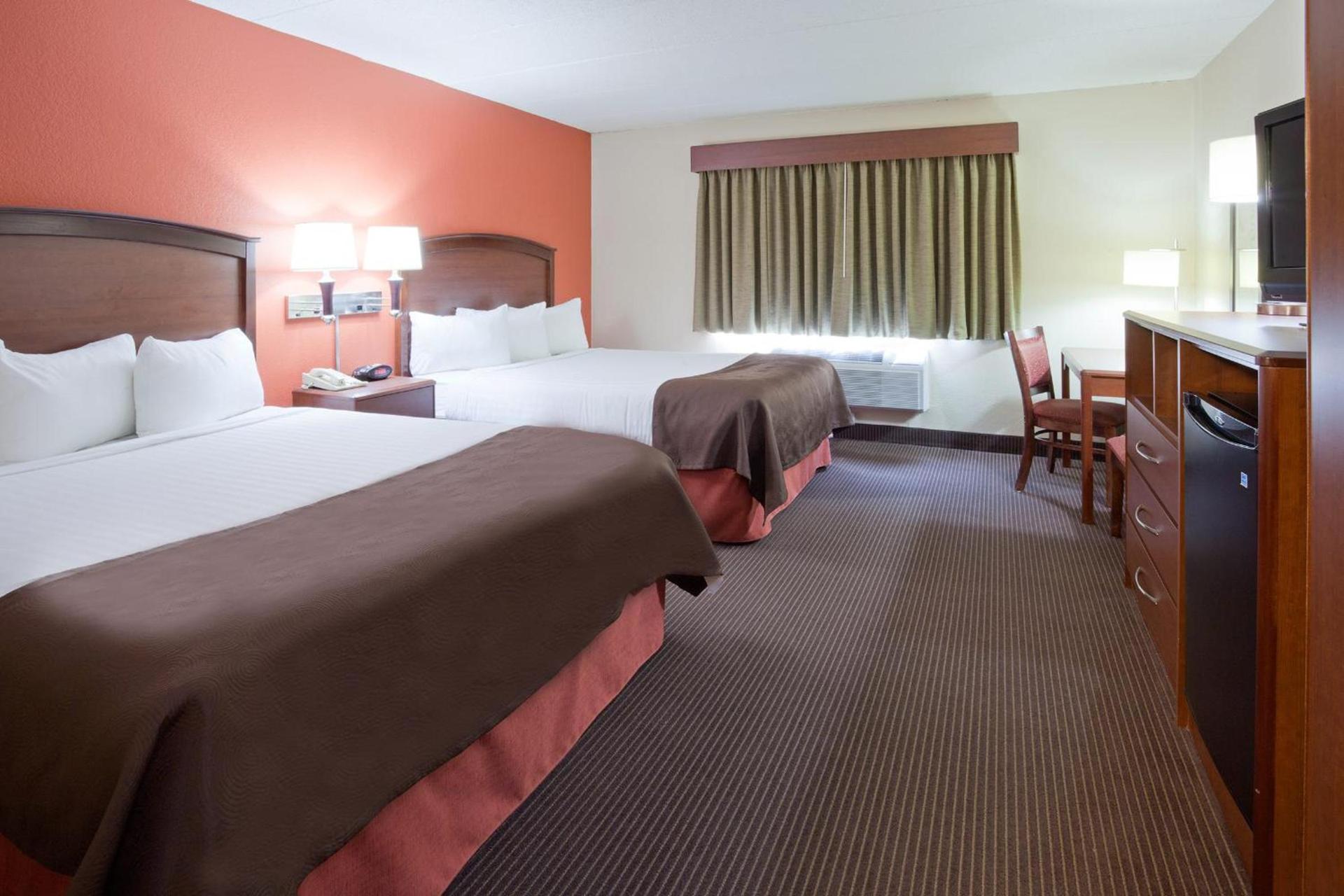 AmericInn by Wyndham Albert Lea photo 24