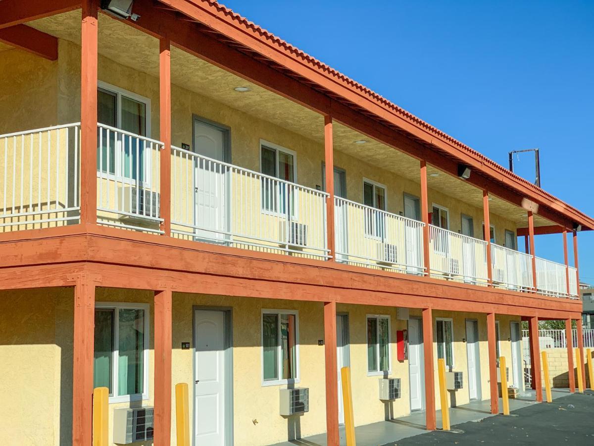 Mojave Inn photo 28