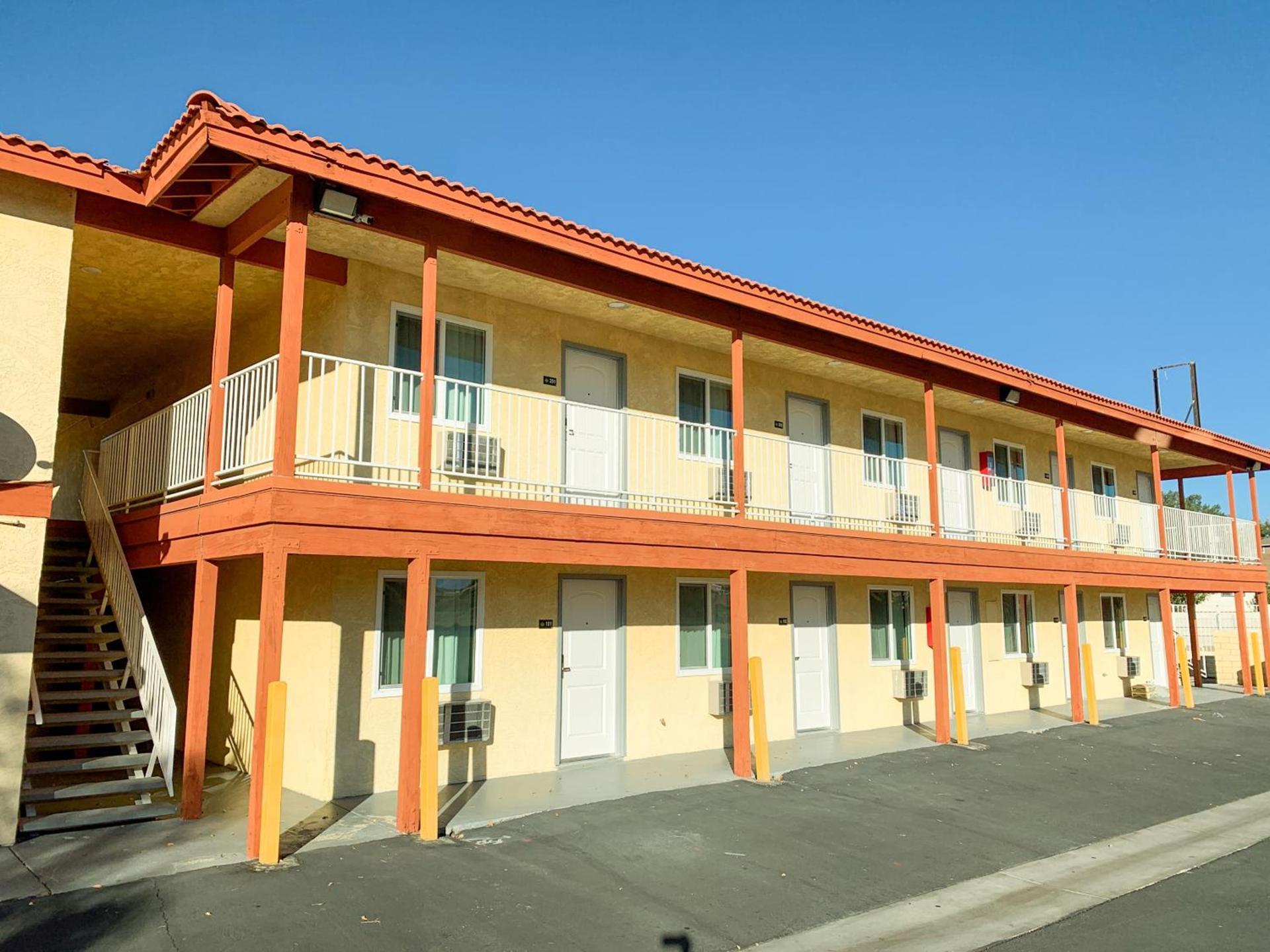 Mojave Inn photo 29