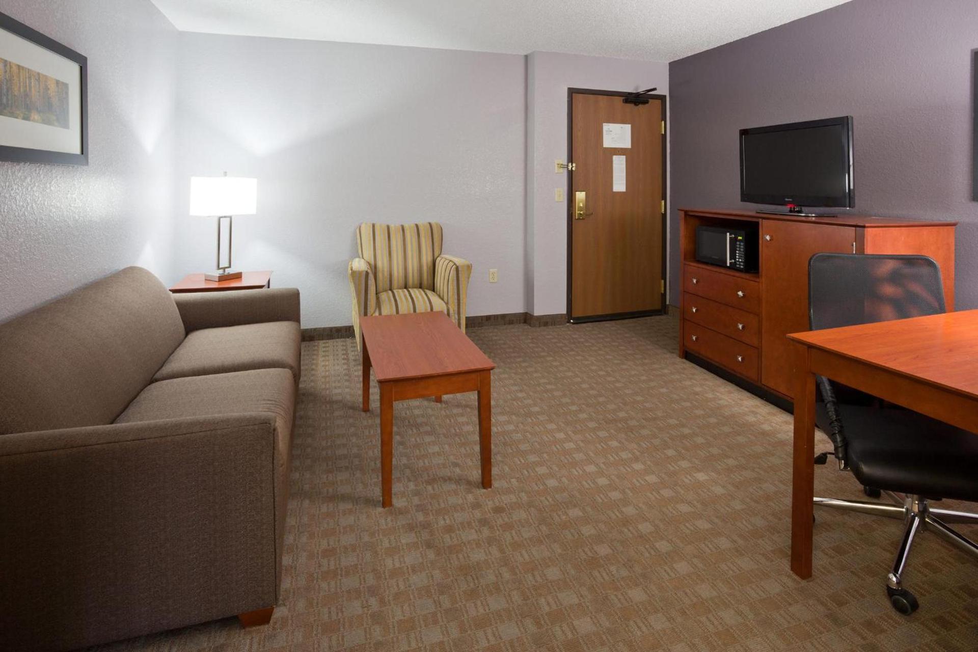AmericInn by Wyndham Ankeny/Des Moines photo 59
