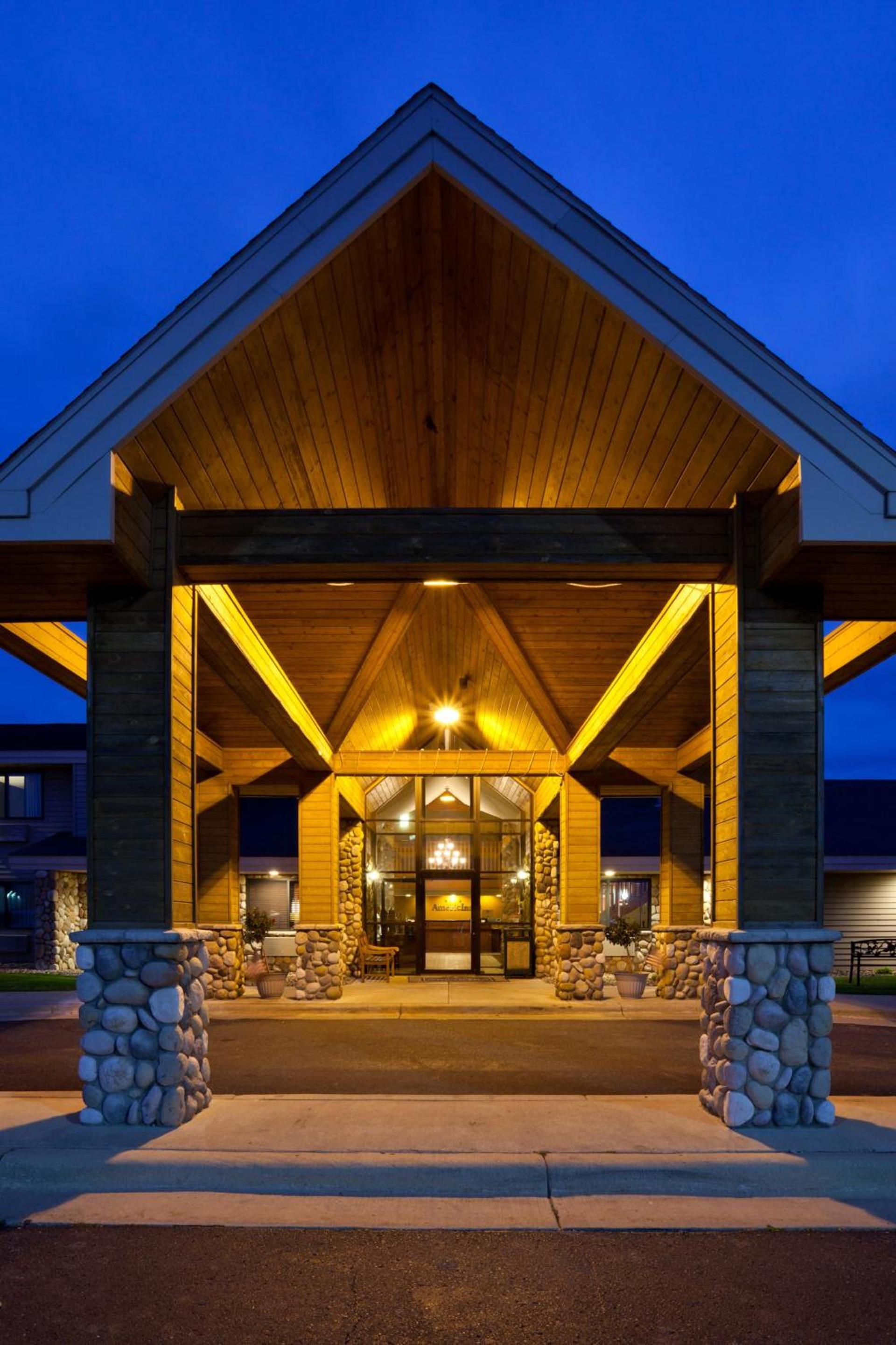 AmericInn by Wyndham Austin photo 8