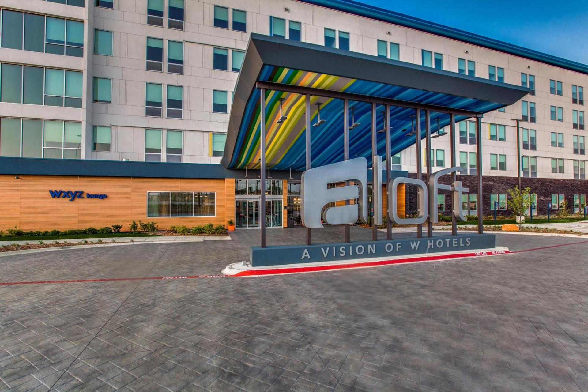 Aloft by Marriott Dallas Arlington Entertainment District photo 8
