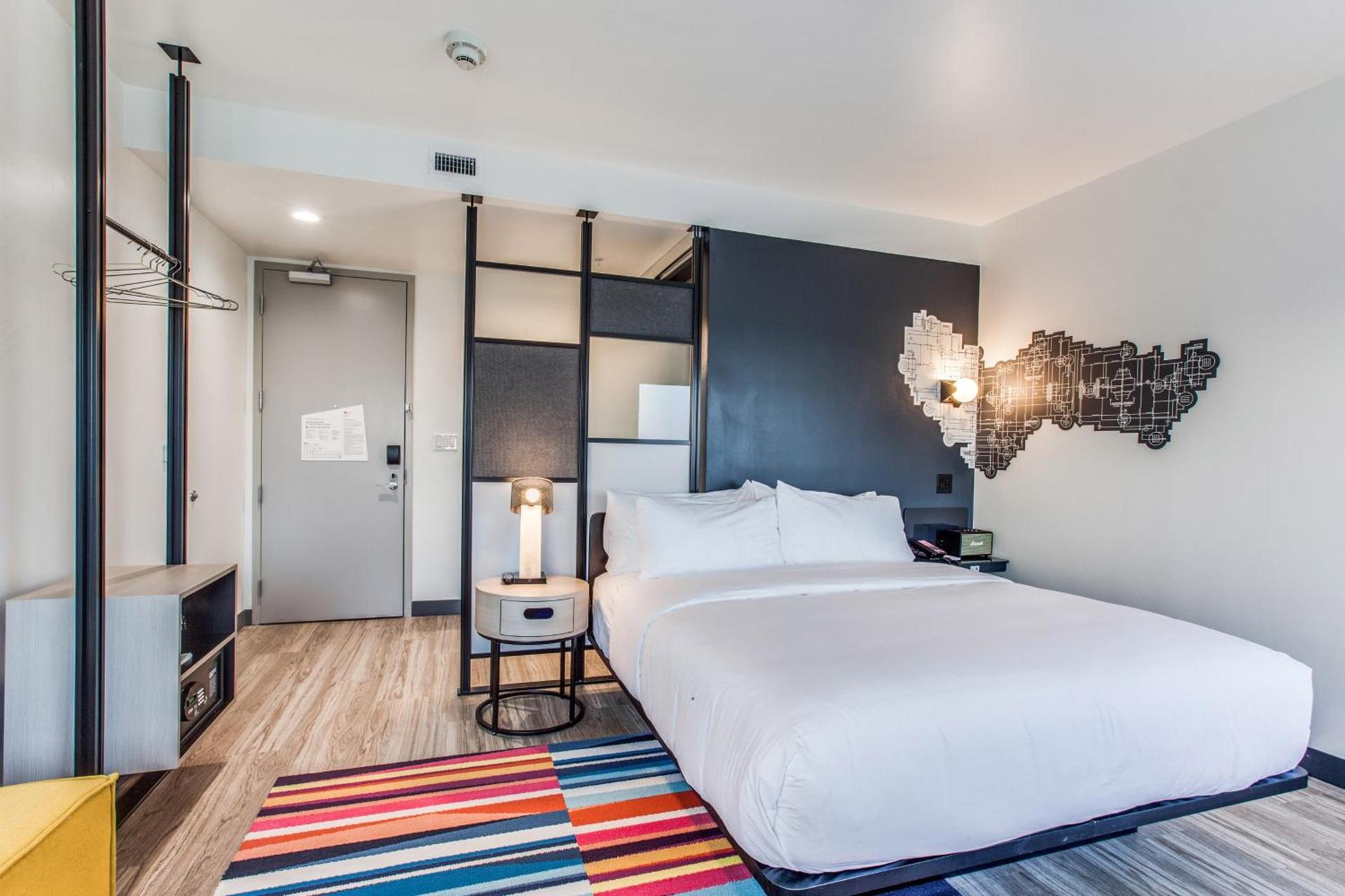 Aloft by Marriott Dallas Arlington Entertainment District photo 12
