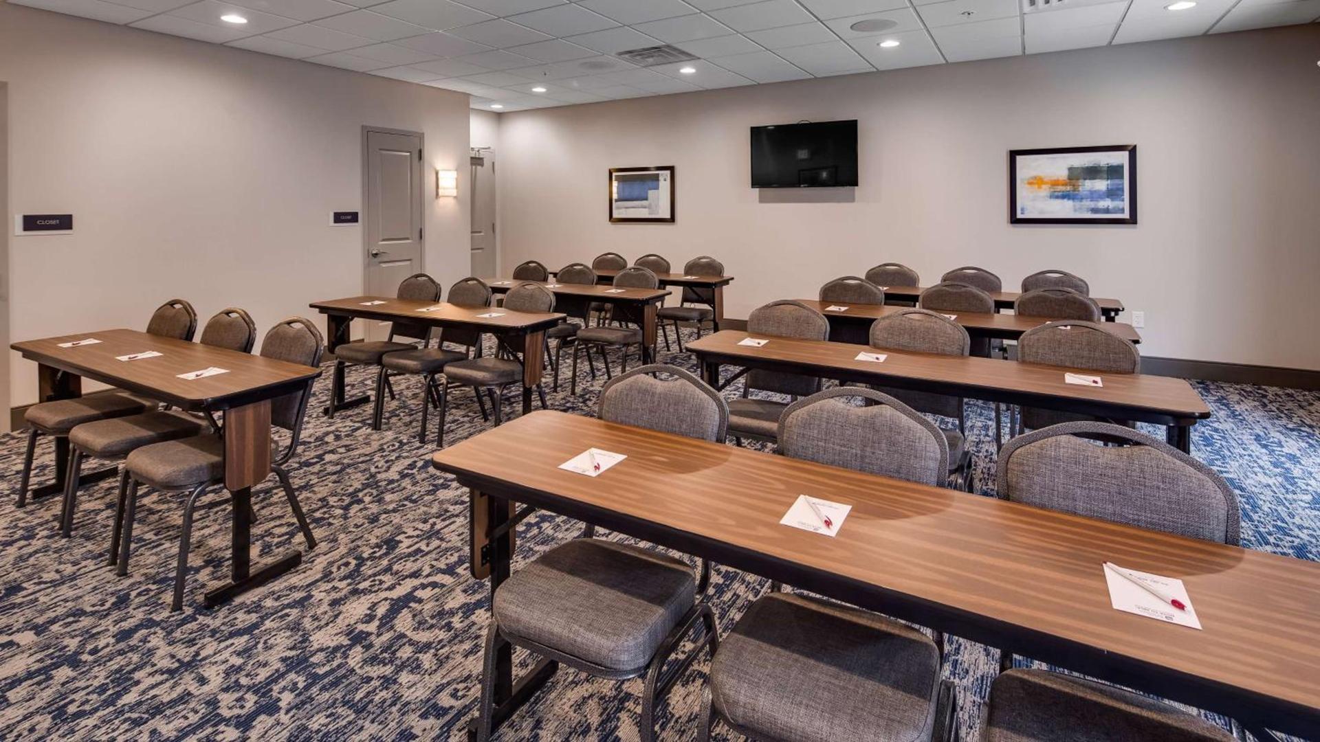 Best Western Plus Hershey photo 15