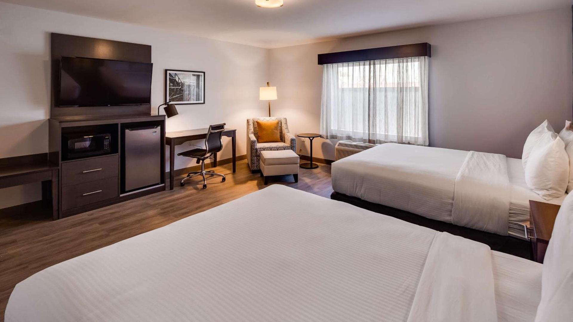 Best Western Plus Hershey photo 17