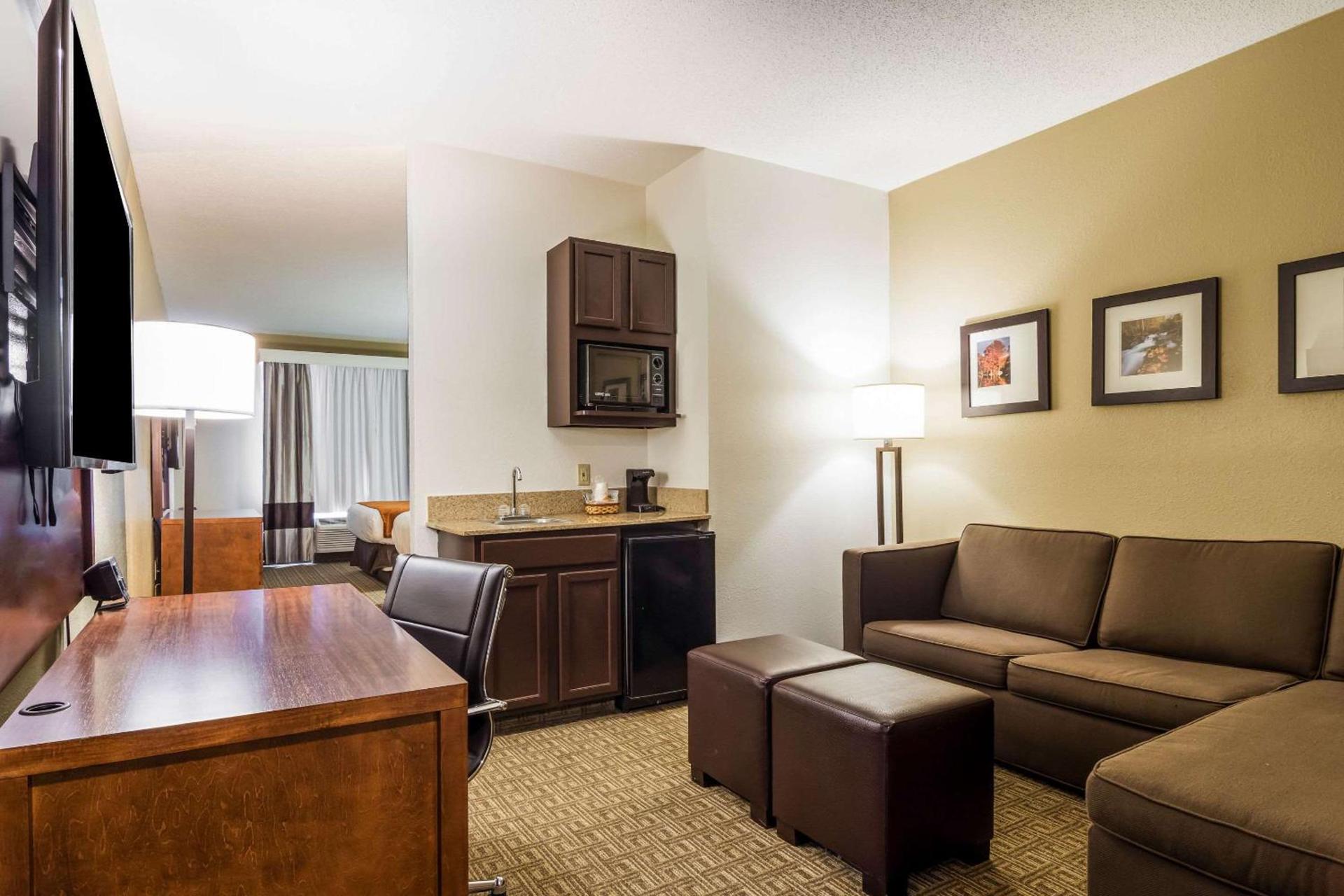 Comfort Suites Eufaula North photo 20